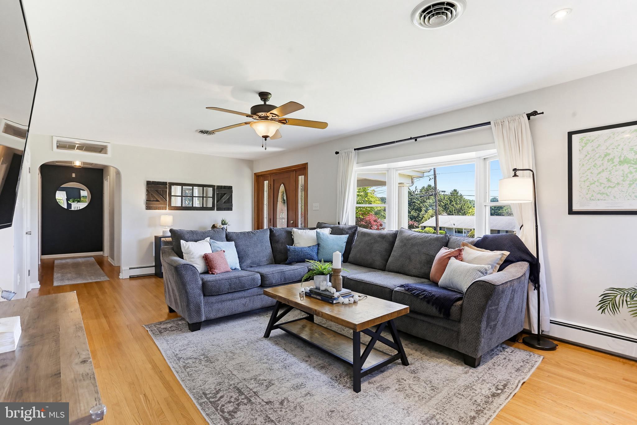HAMPSTEAD HEIGHTS - Residential
