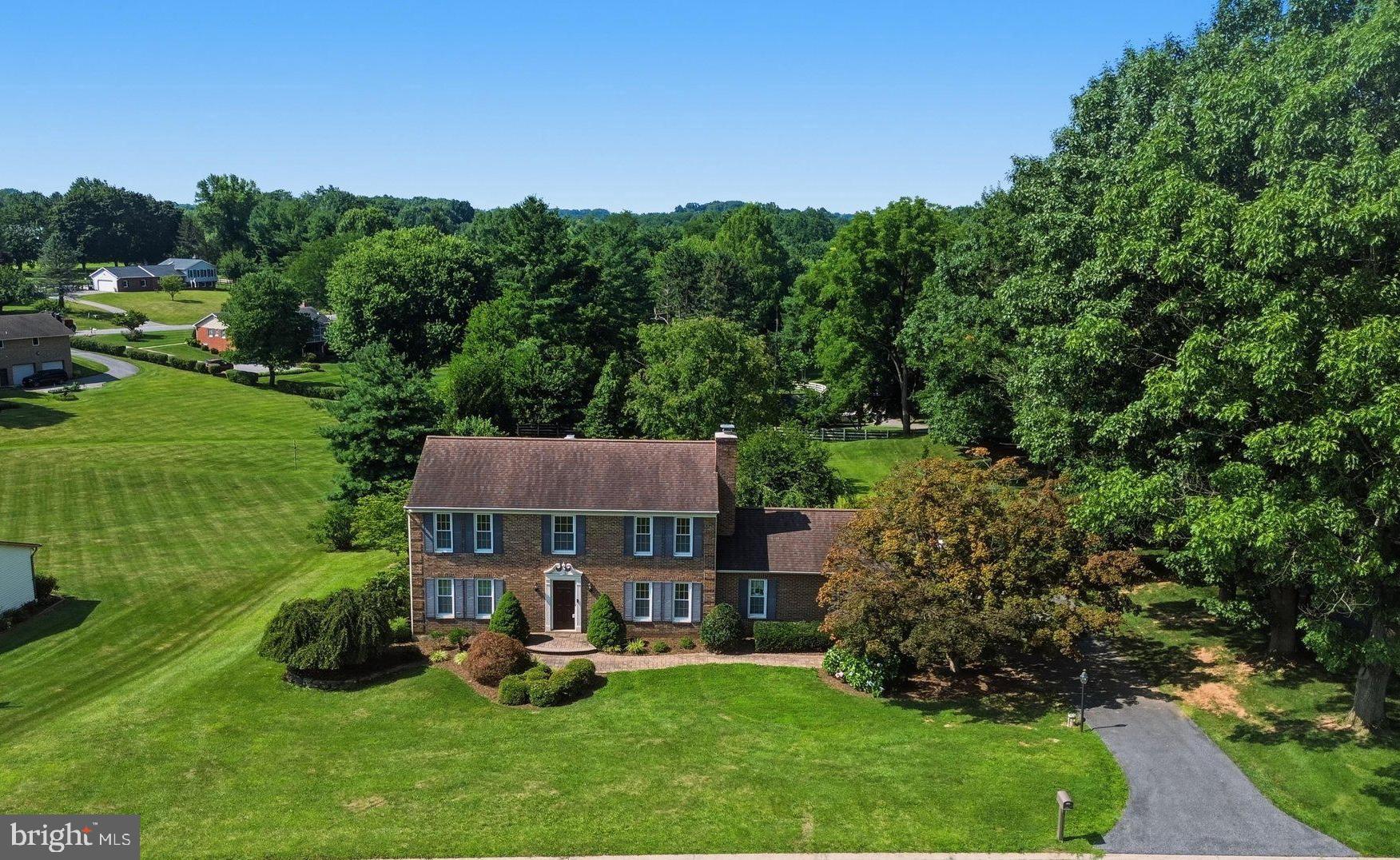 DULANY HILLS - Residential