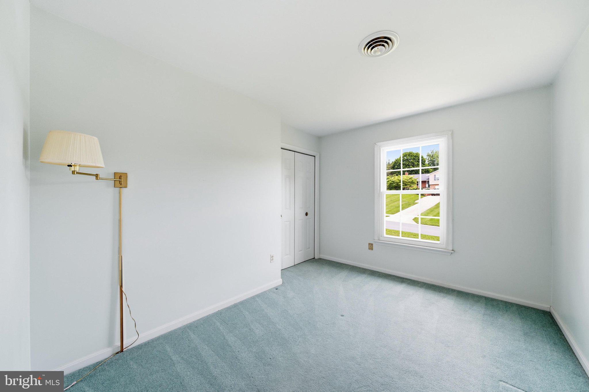 DULANY HILLS - Residential