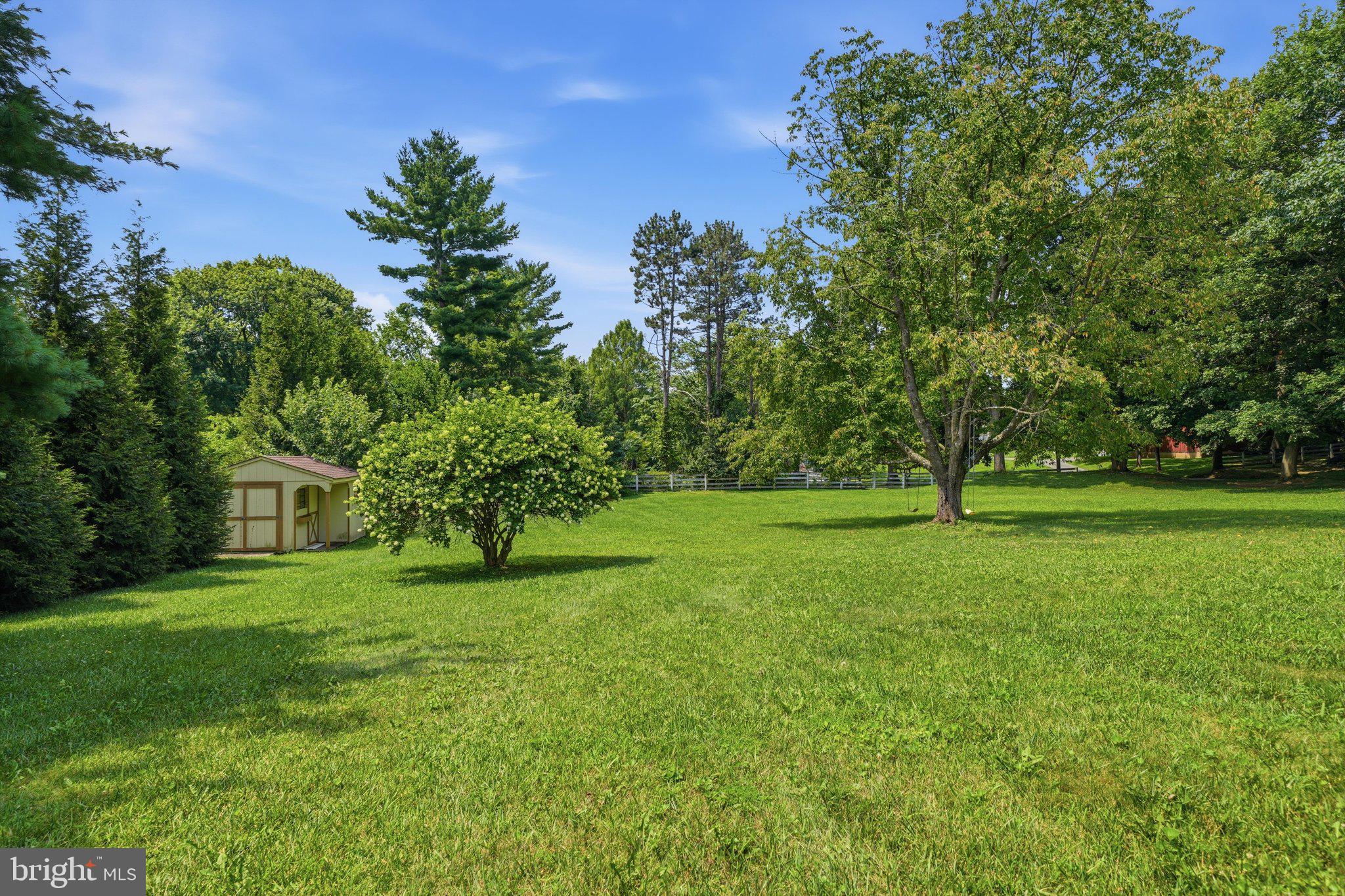 DULANY HILLS - Residential
