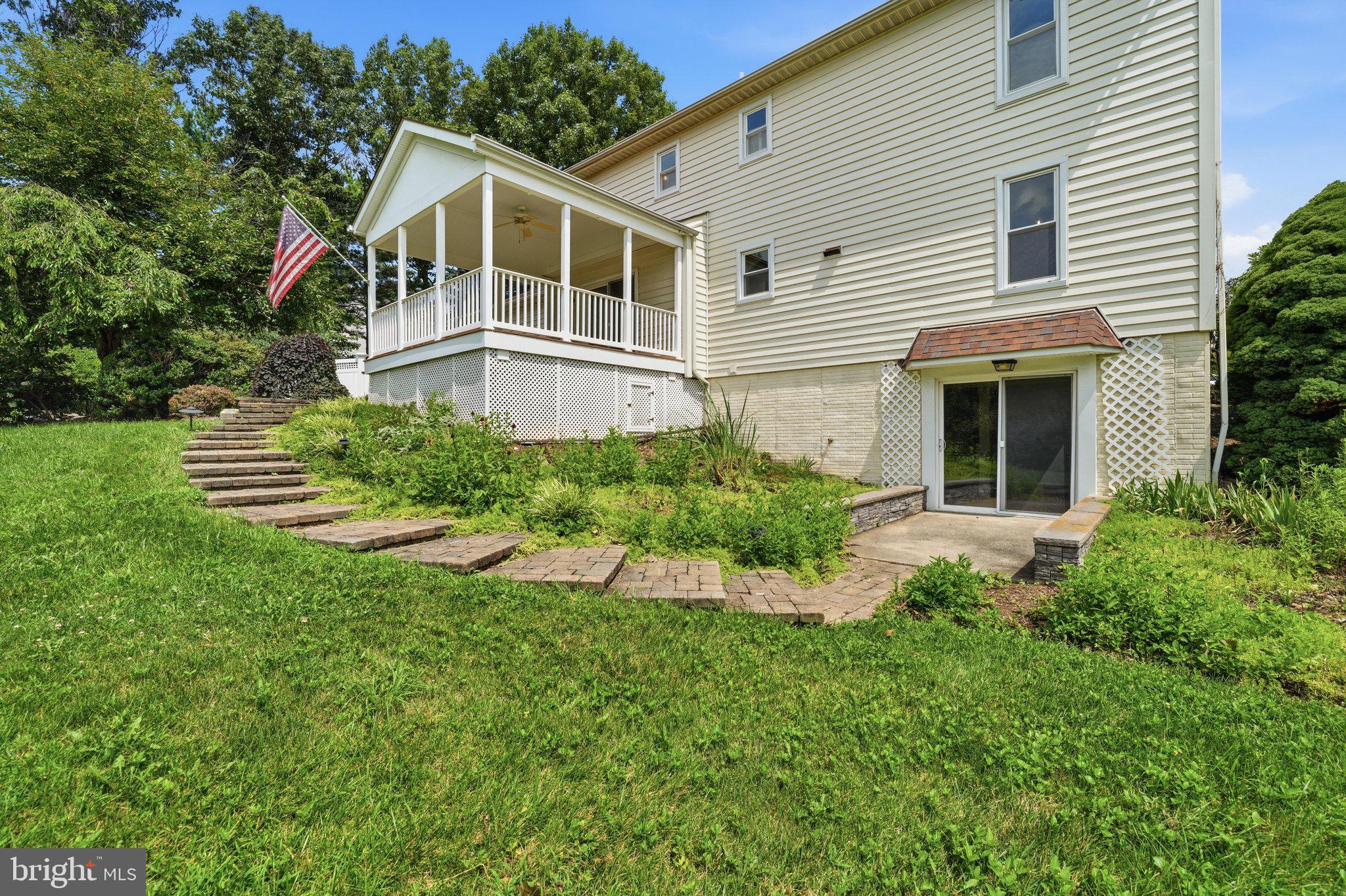 DULANY HILLS - Residential