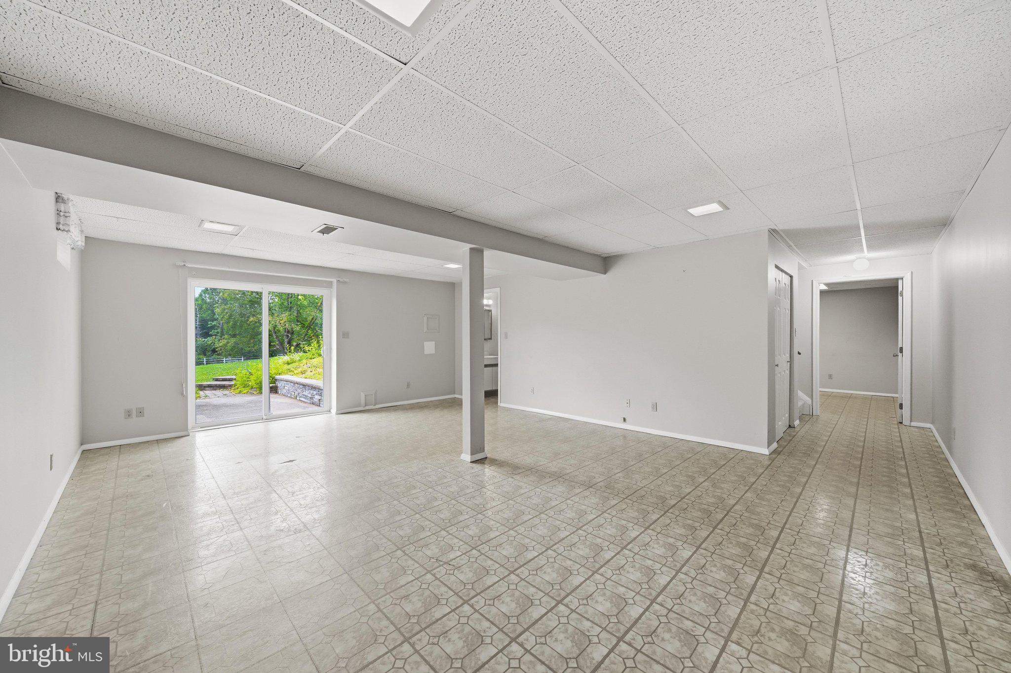 DULANY HILLS - Residential