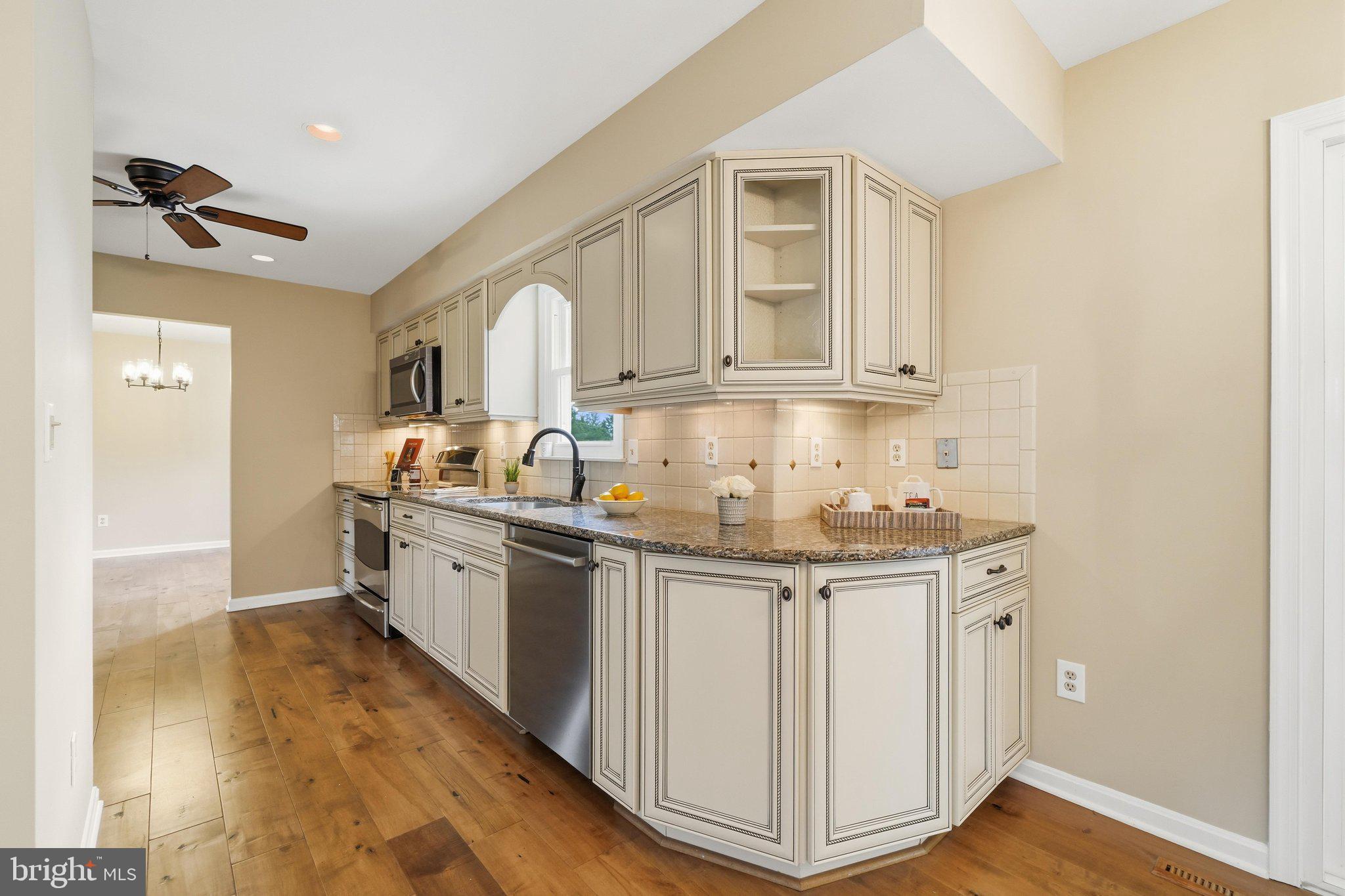 DULANY HILLS - Residential