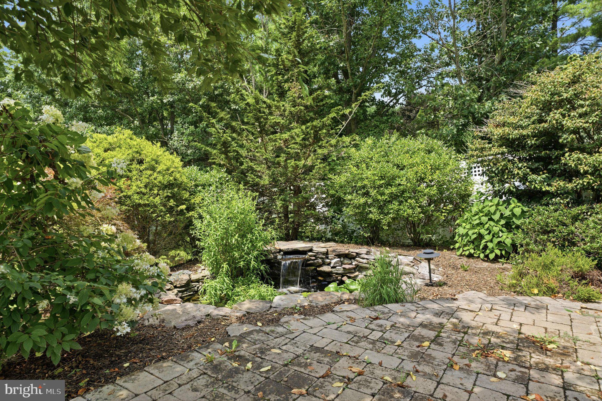 DULANY HILLS - Residential