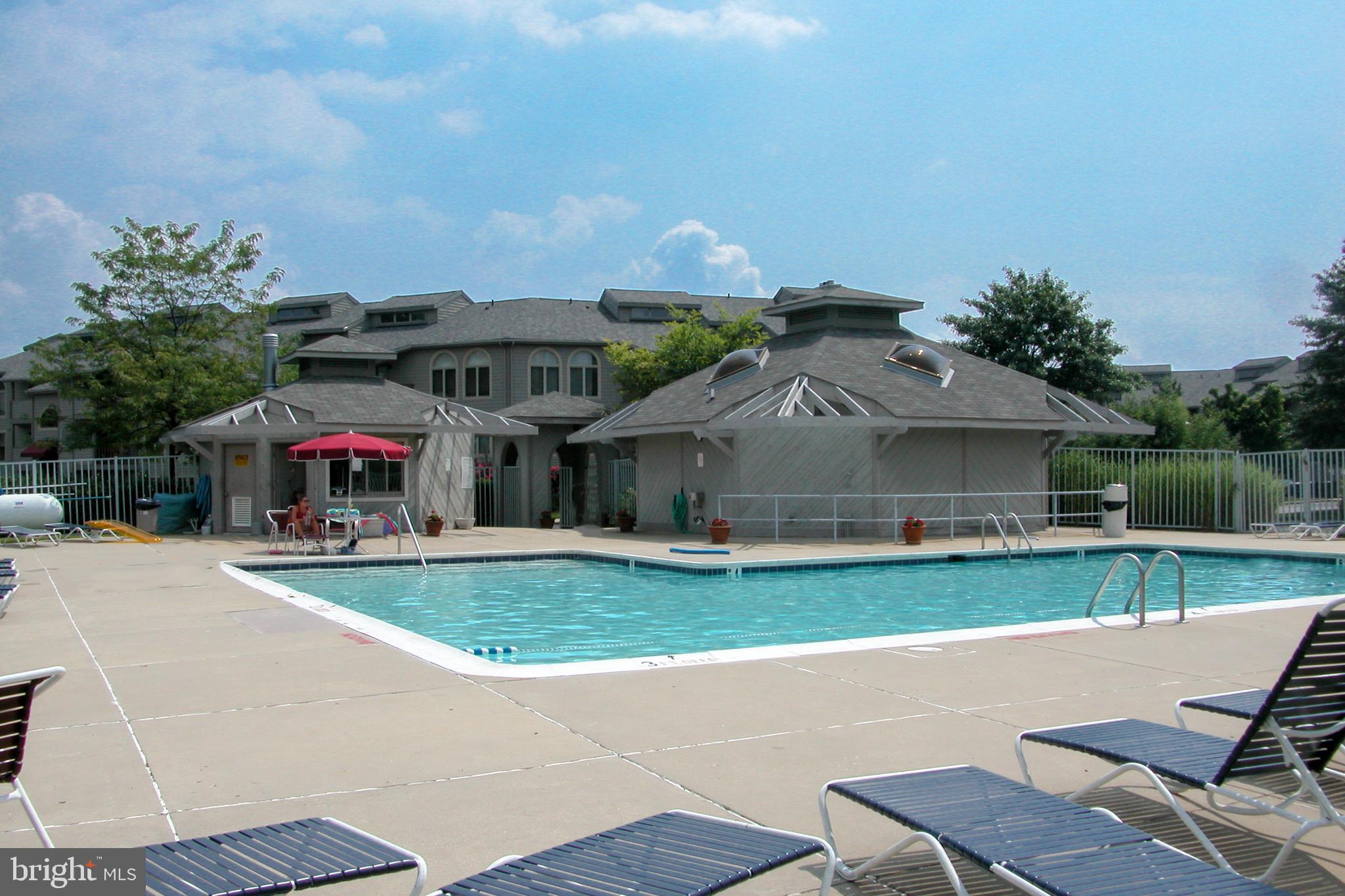 CHESAPEAKE HARBOUR - Residential