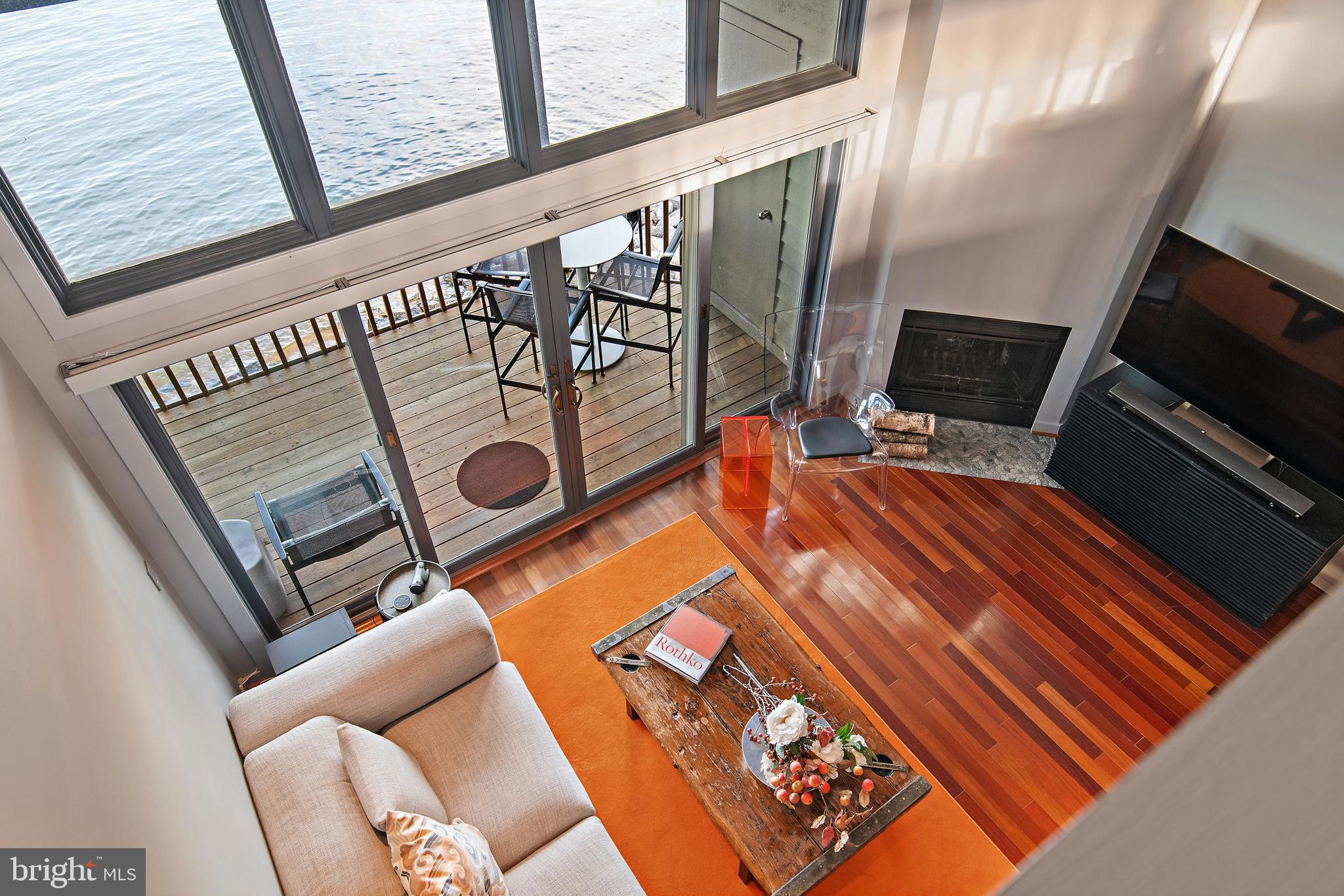 CHESAPEAKE HARBOUR - Residential