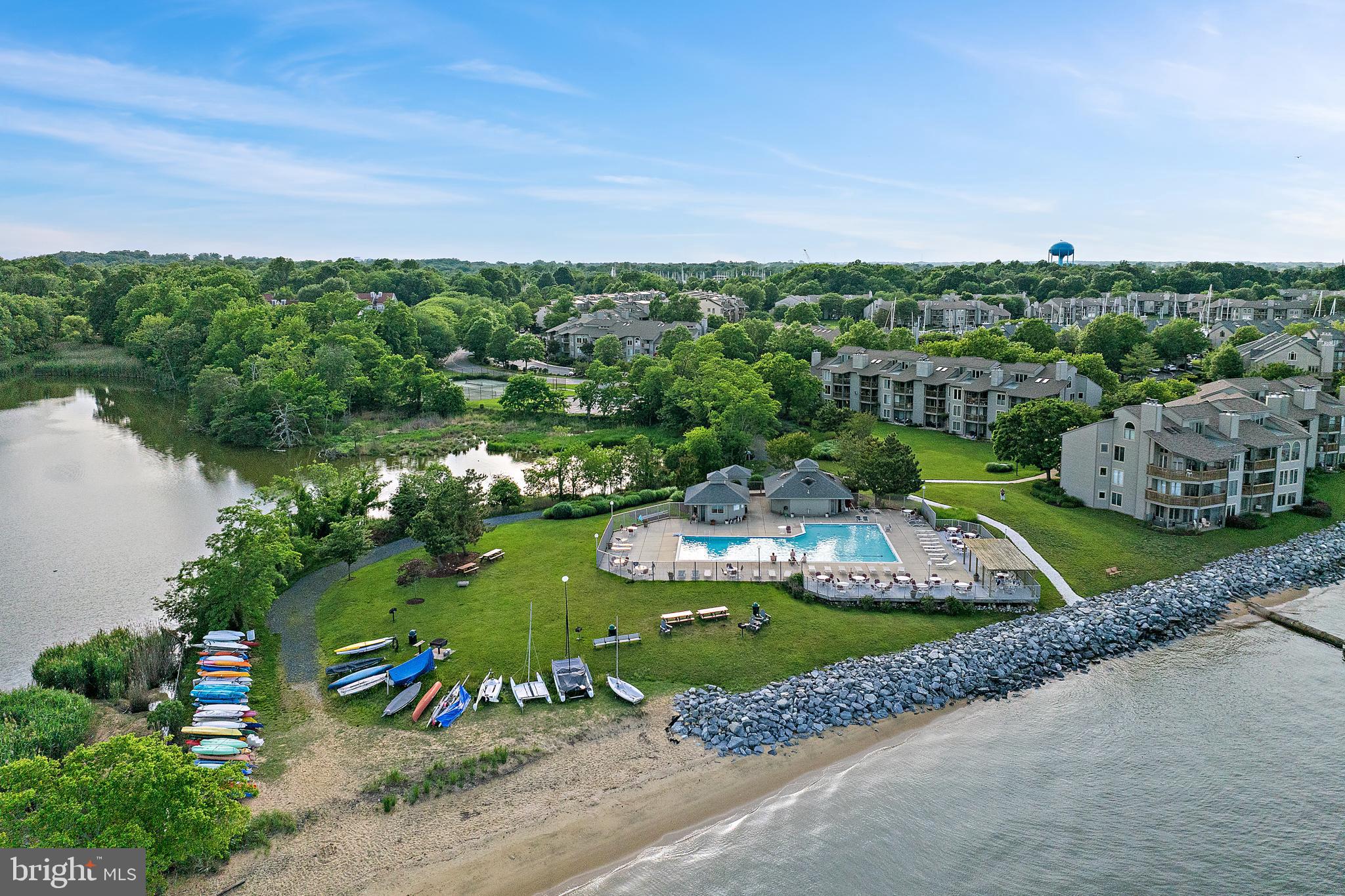 CHESAPEAKE HARBOUR - Residential