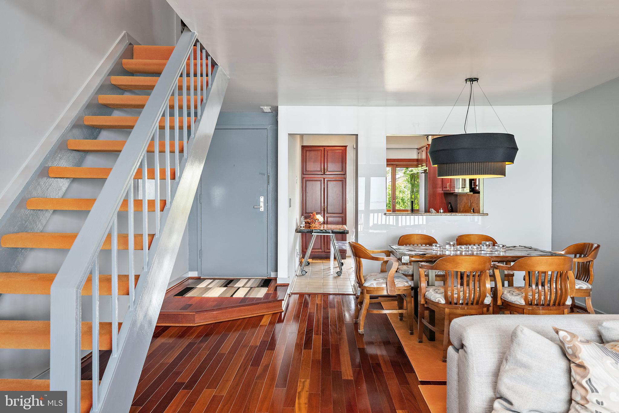 CHESAPEAKE HARBOUR - Residential