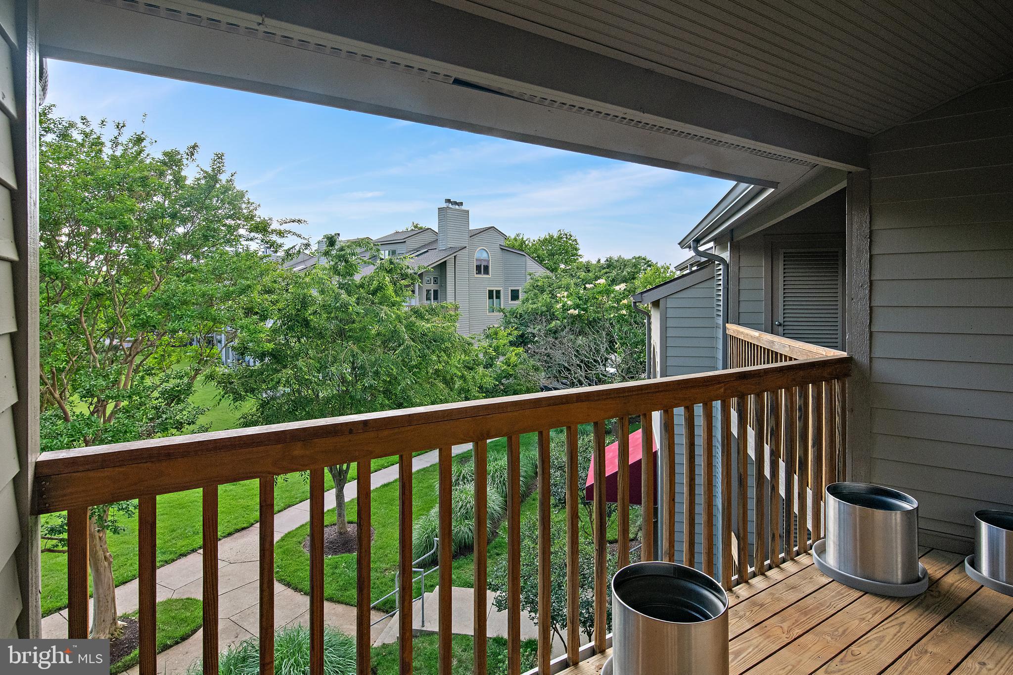CHESAPEAKE HARBOUR - Residential