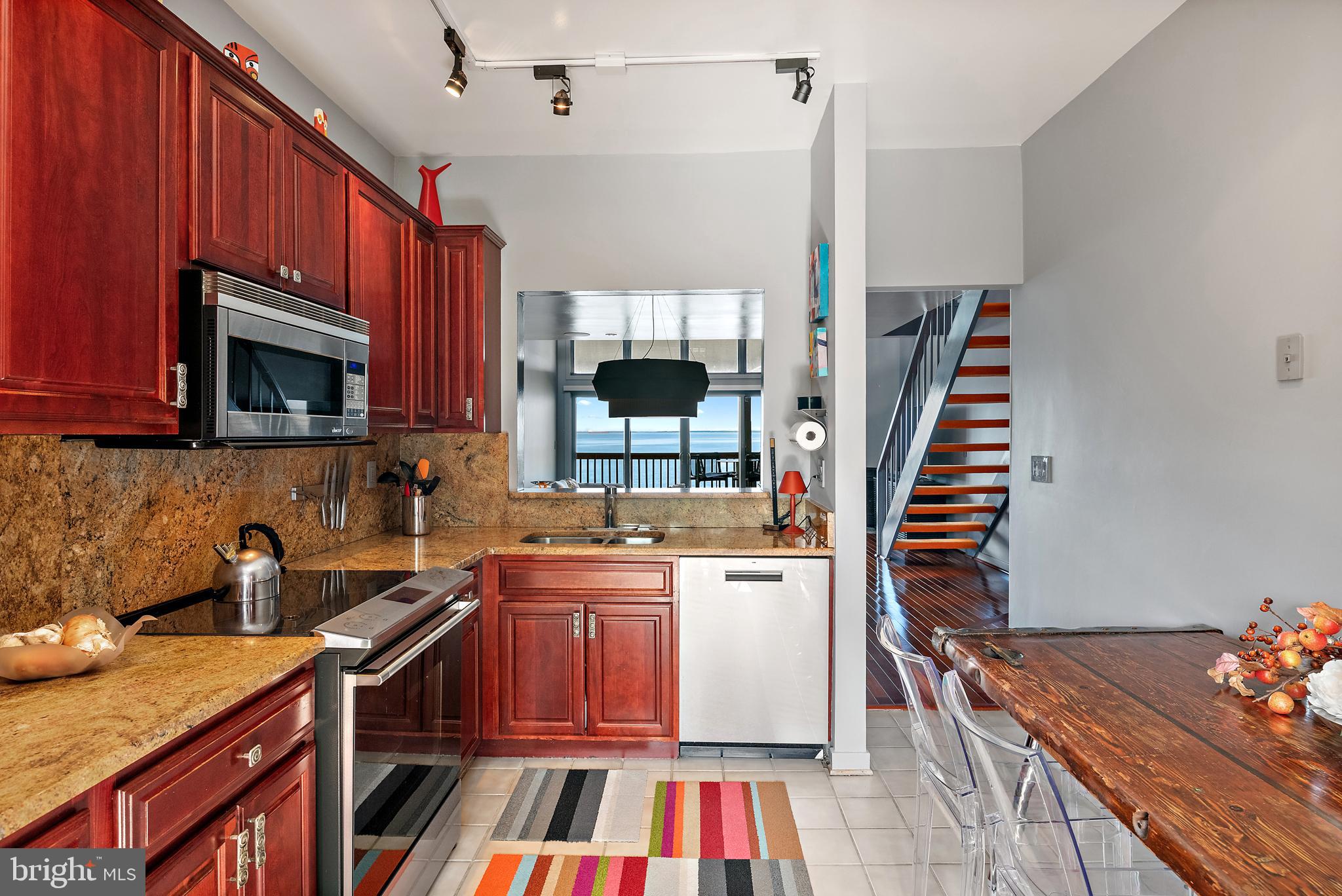 CHESAPEAKE HARBOUR - Residential