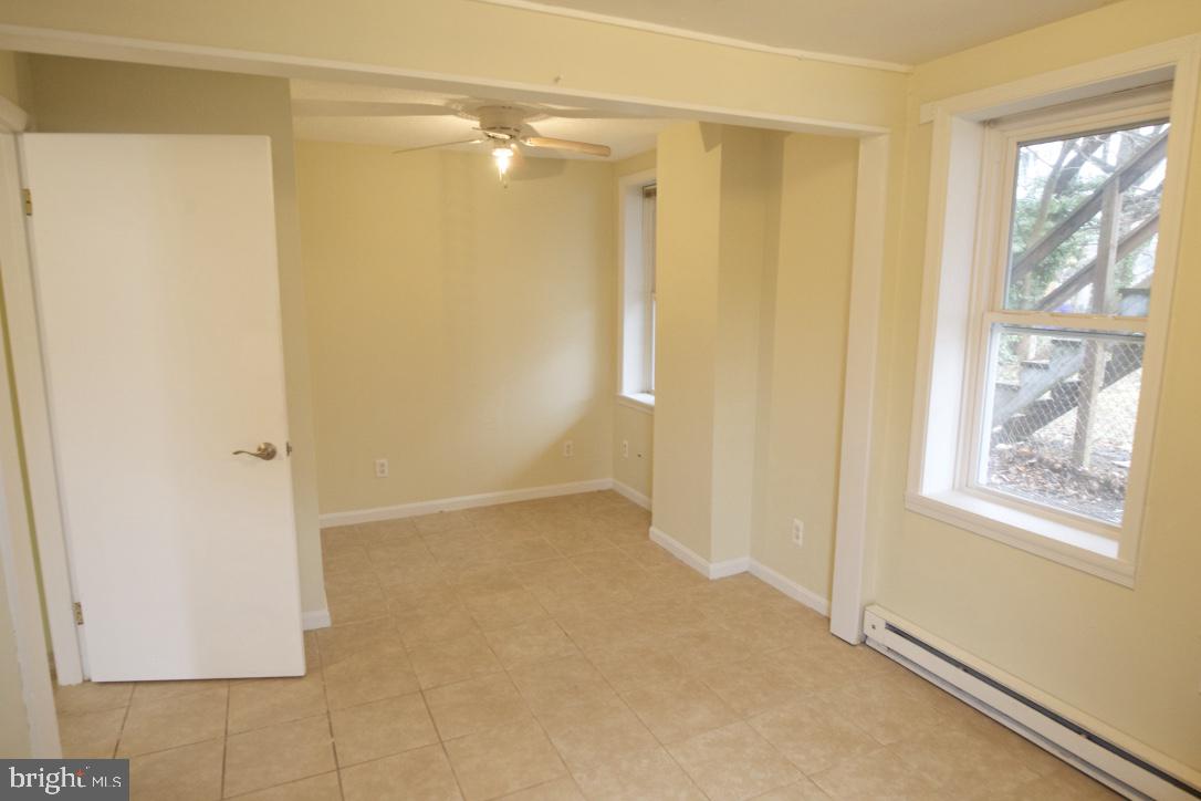 BRUNSWICK - Residential Lease
