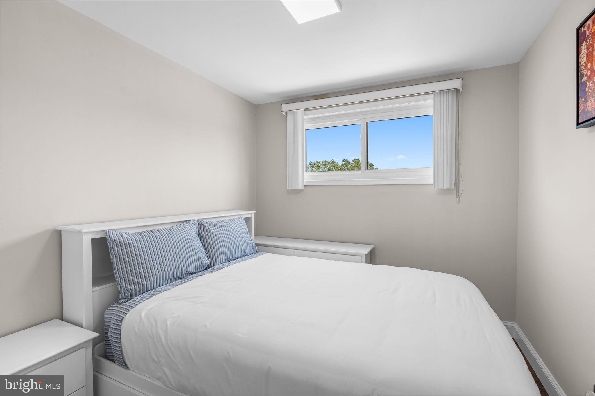 MUNROE GARDENS - Residential