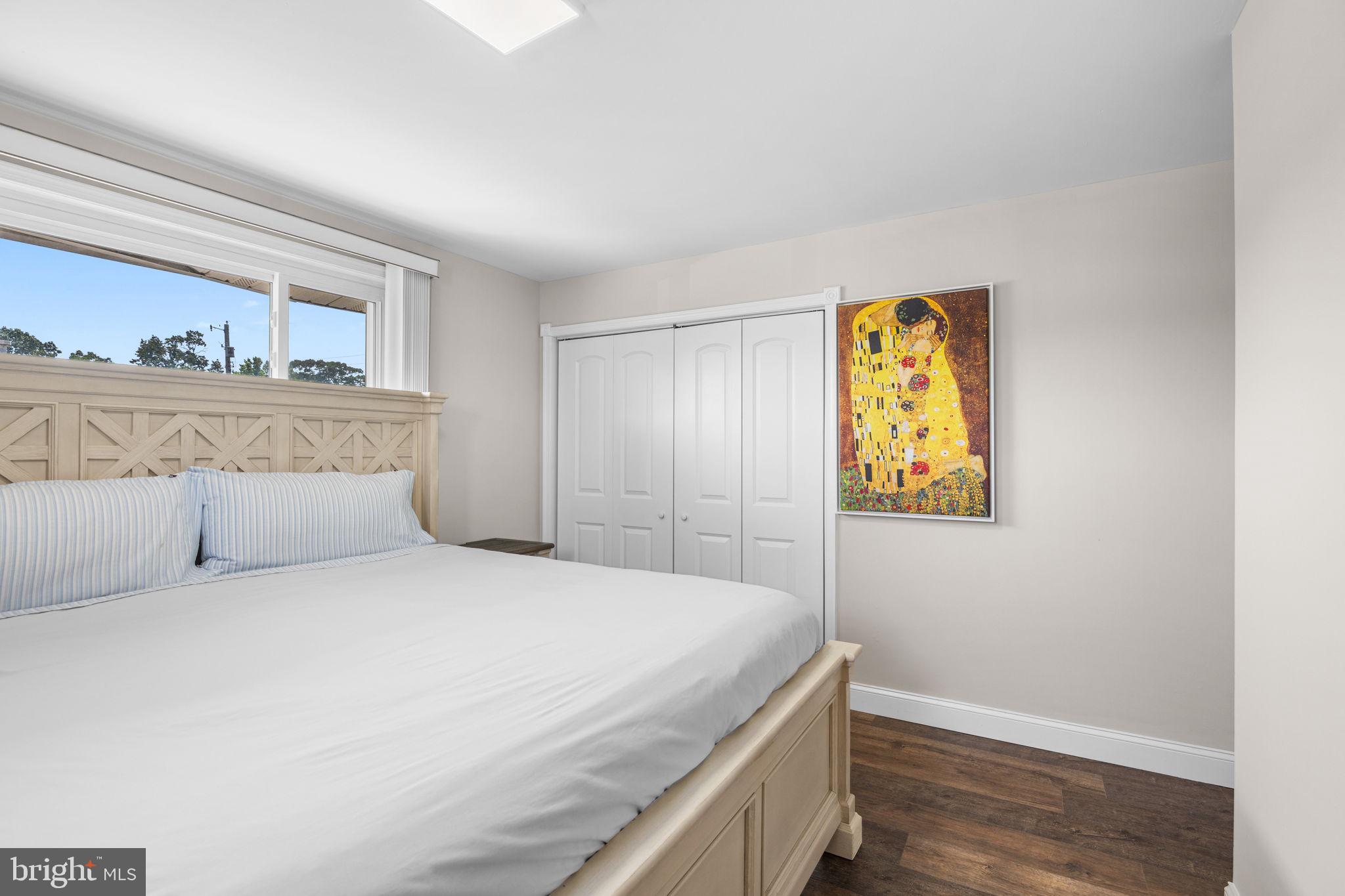 MUNROE GARDENS - Residential