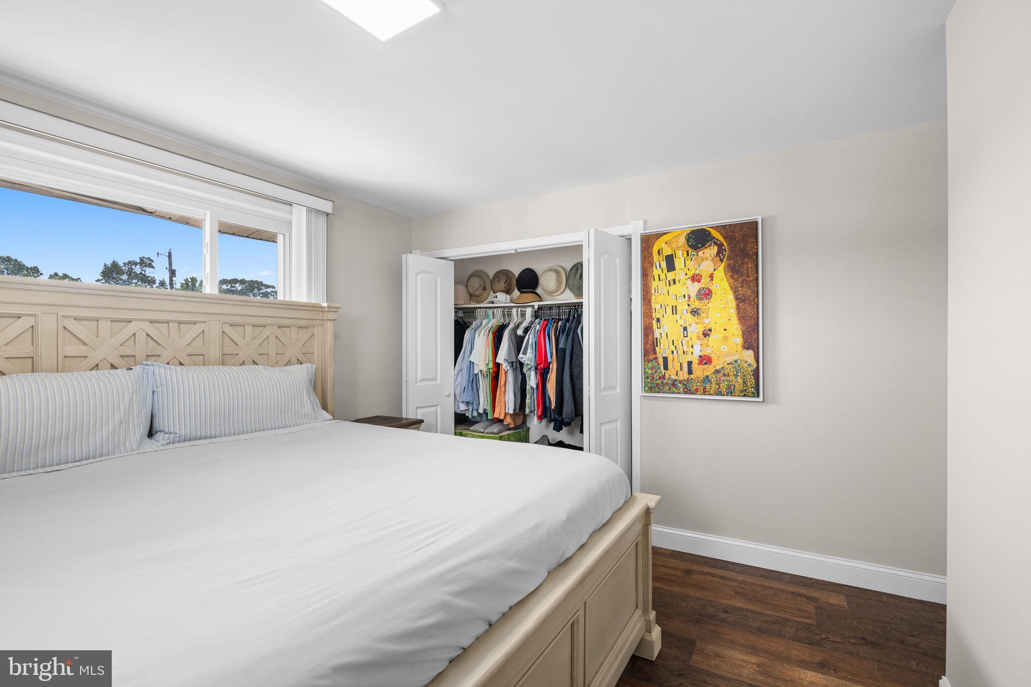 MUNROE GARDENS - Residential