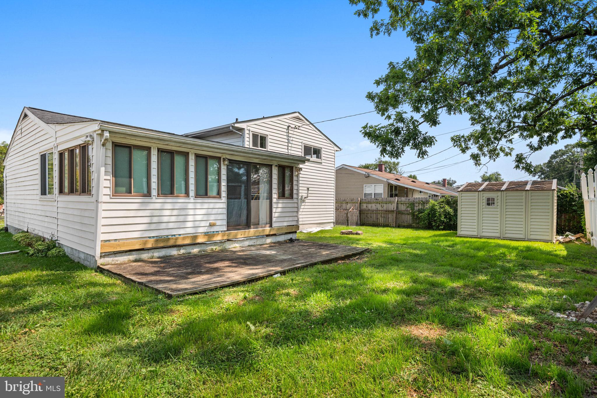 MUNROE GARDENS - Residential