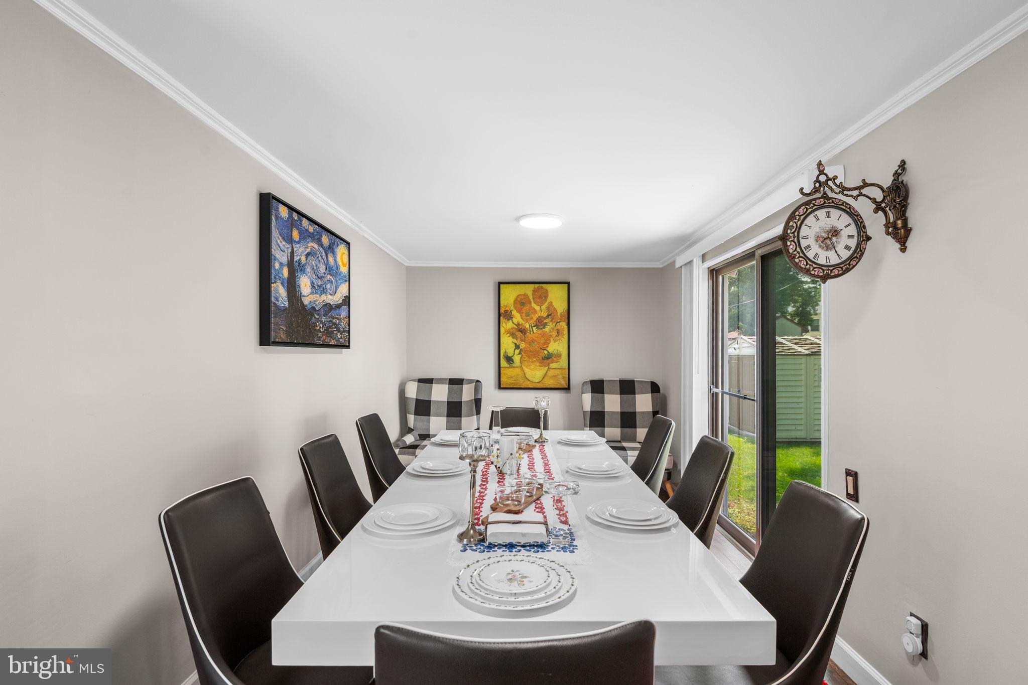 MUNROE GARDENS - Residential
