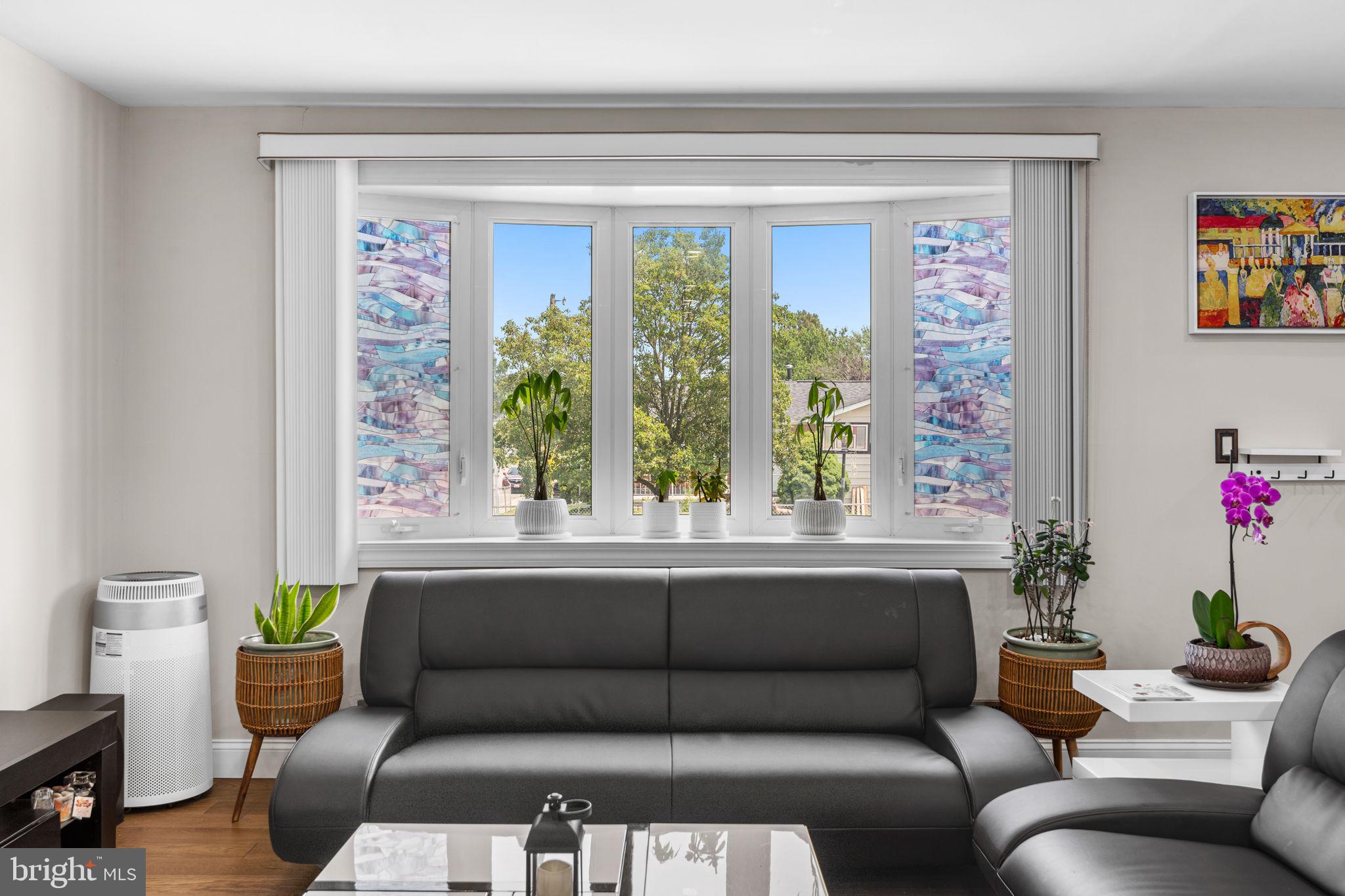 MUNROE GARDENS - Residential