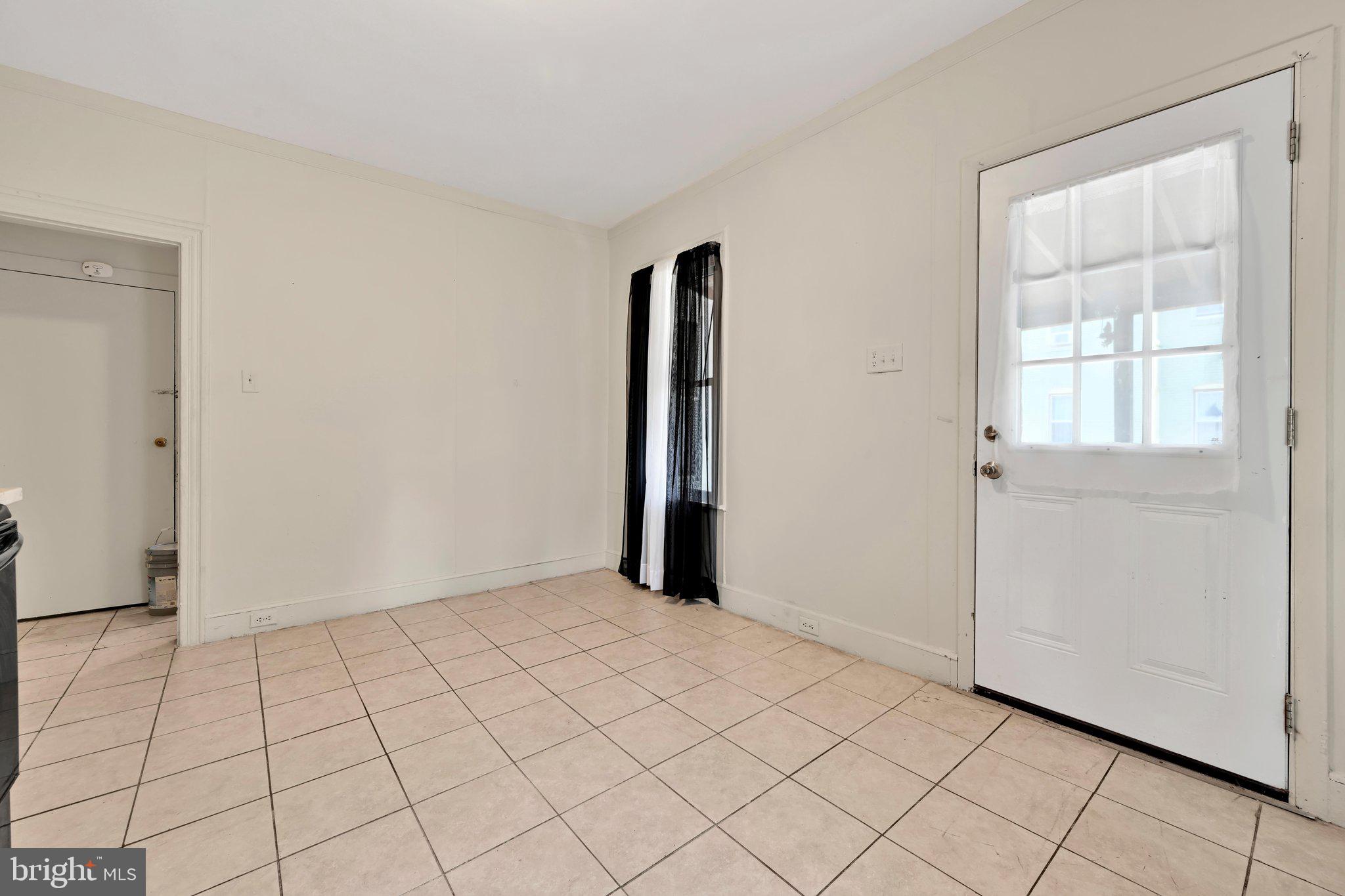 POTTSVILLE - Residential