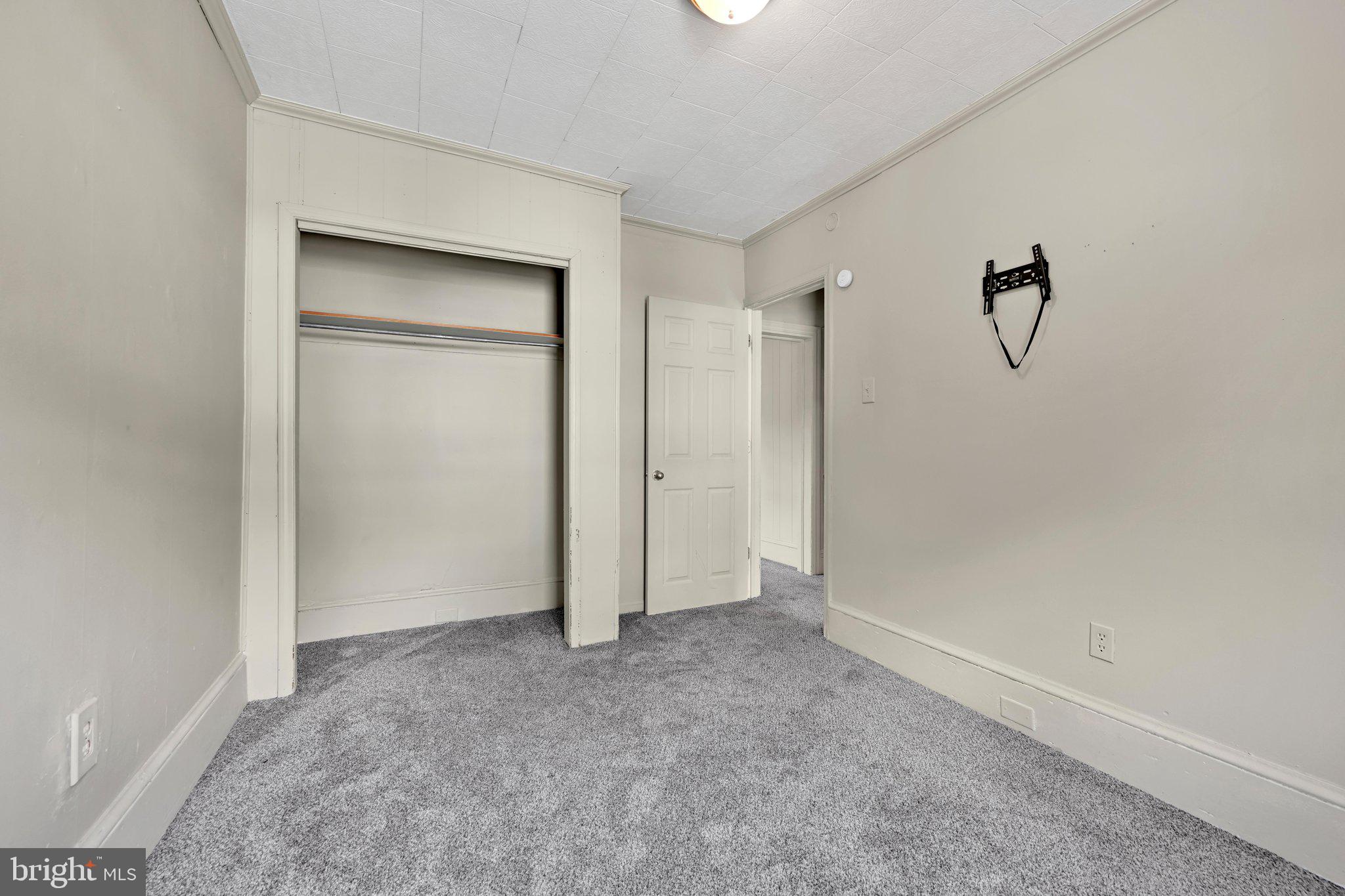 POTTSVILLE - Residential