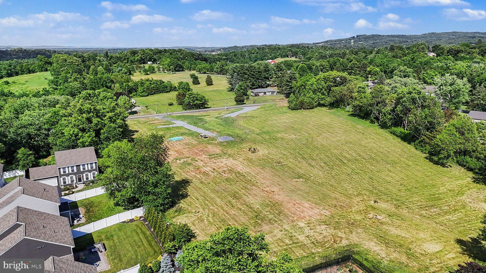Rare opportunity to build your dream home in one of Mechanicsburg's most desirable locations! These spacious homesites are perfectly situated adjacent to the highly sought after Arcona community, offering the ideal blend of privacy, convenience, and accessibility. Bring your own builder and create the custom home you've always envisioned on a generously sized lot with room to spread out and enjoy. Three lots are available, providing a unique chance to secure your spot in this exceptional setting. Conveniently located near boutique shopping, dining, and entertainment, with easy access to US-15, the PA turnpike, and the greater Harrisburg Area. Opportunities like this are hard to find. Schedule your private showing today!