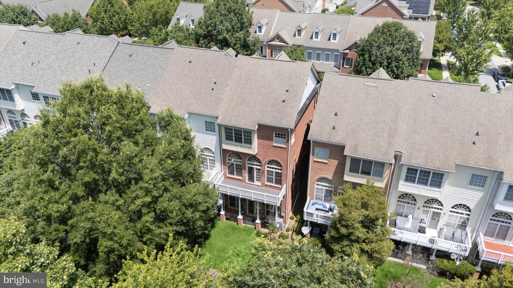 FALLSGROVE - Residential
