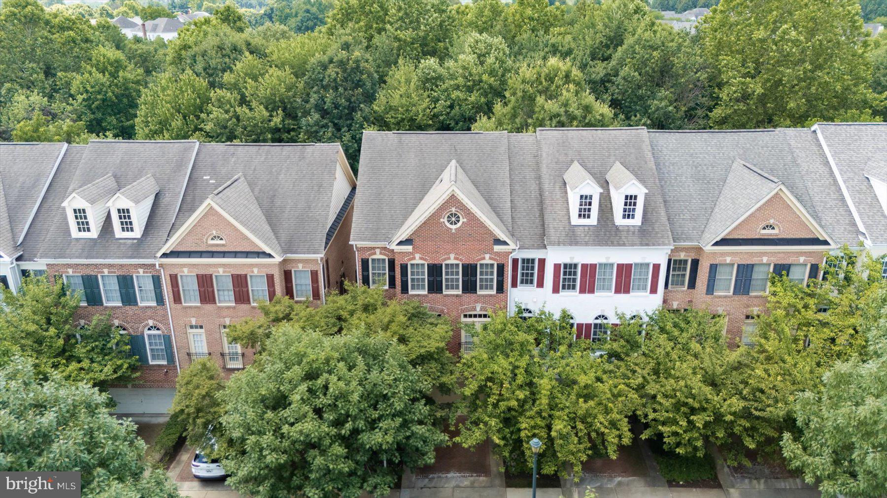 FALLSGROVE - Residential