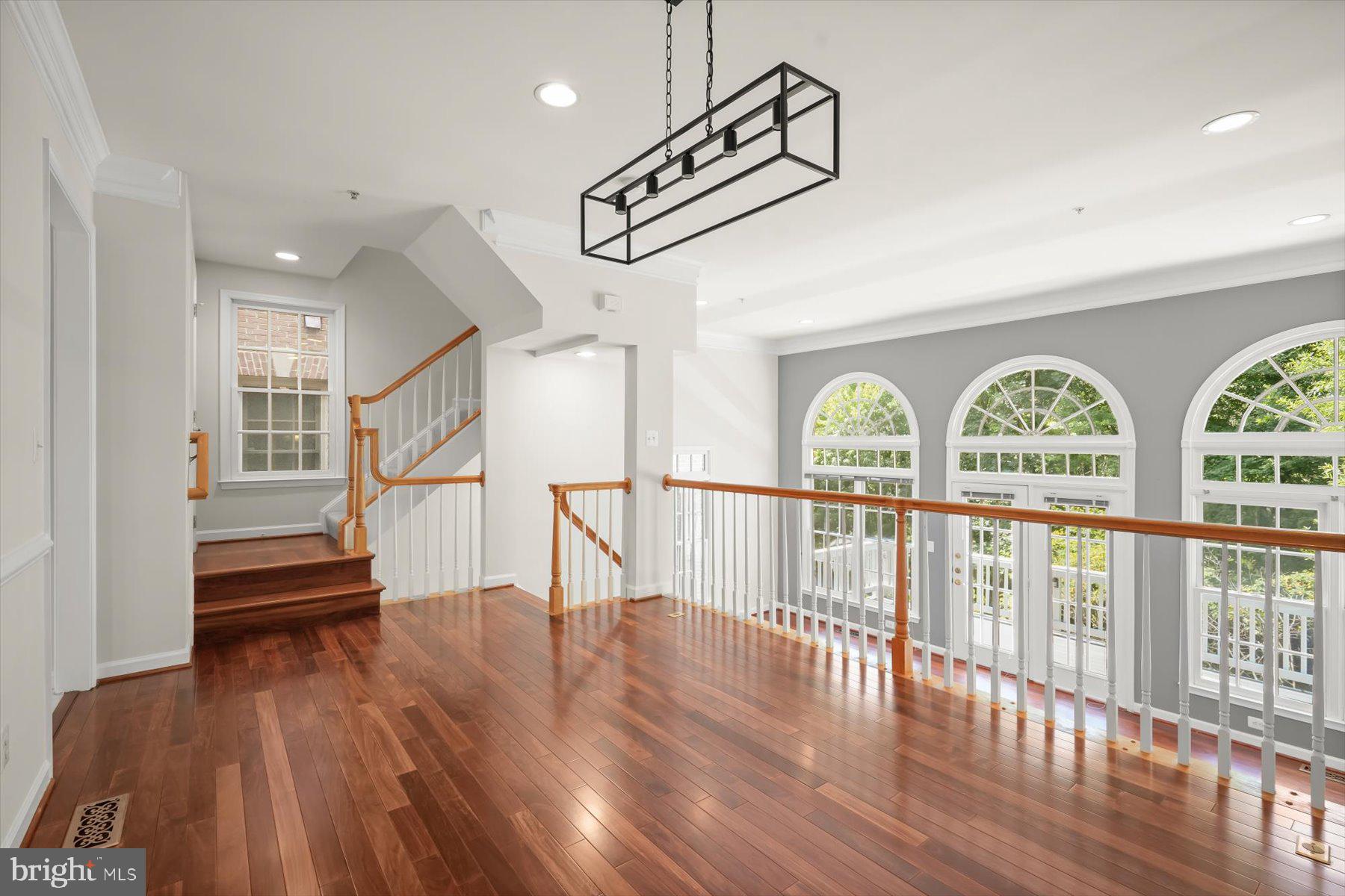 FALLSGROVE - Residential
