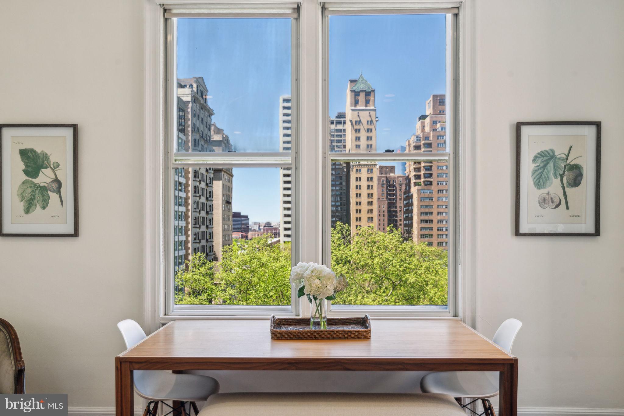 RITTENHOUSE SQUARE - Residential