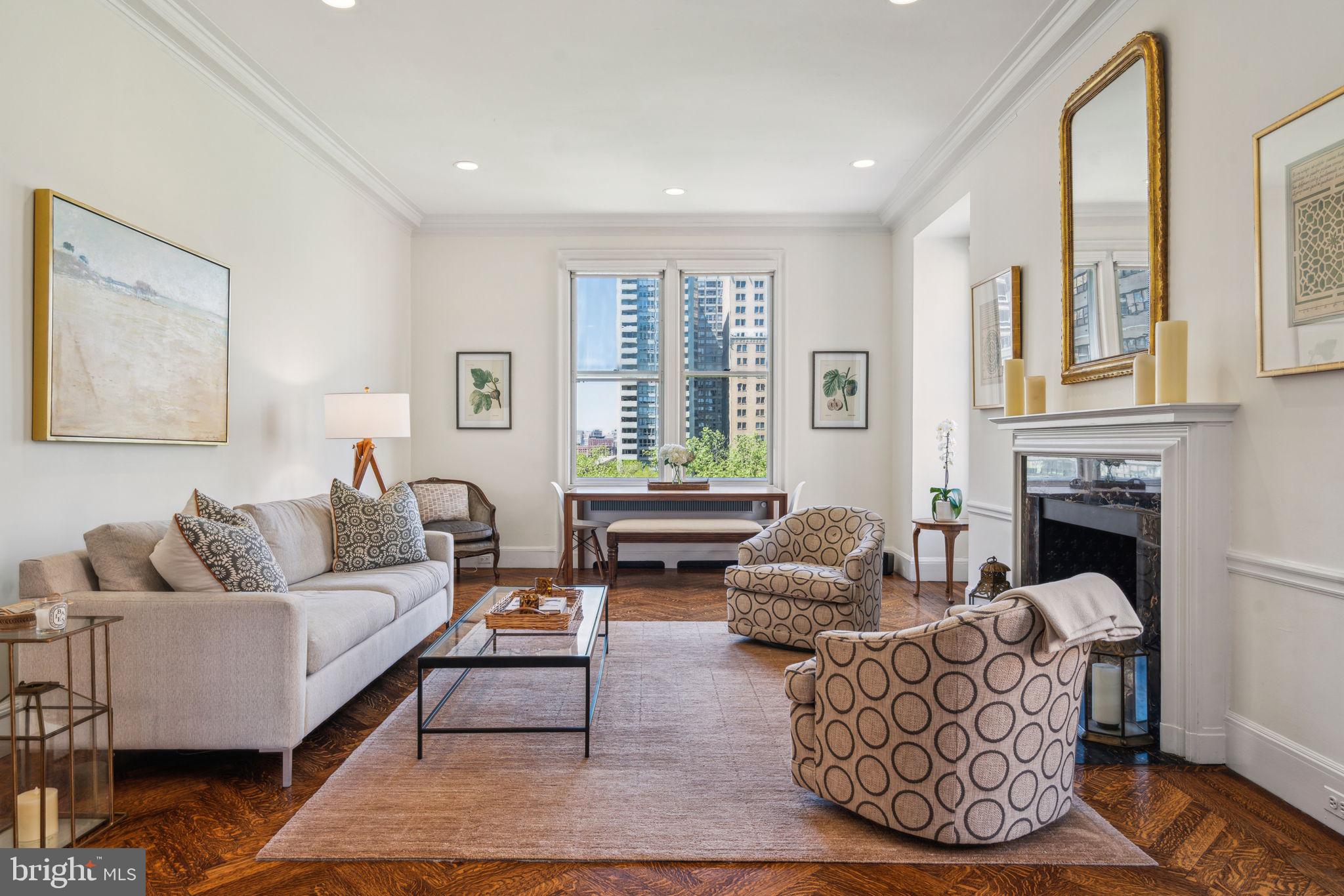 RITTENHOUSE SQUARE - Residential