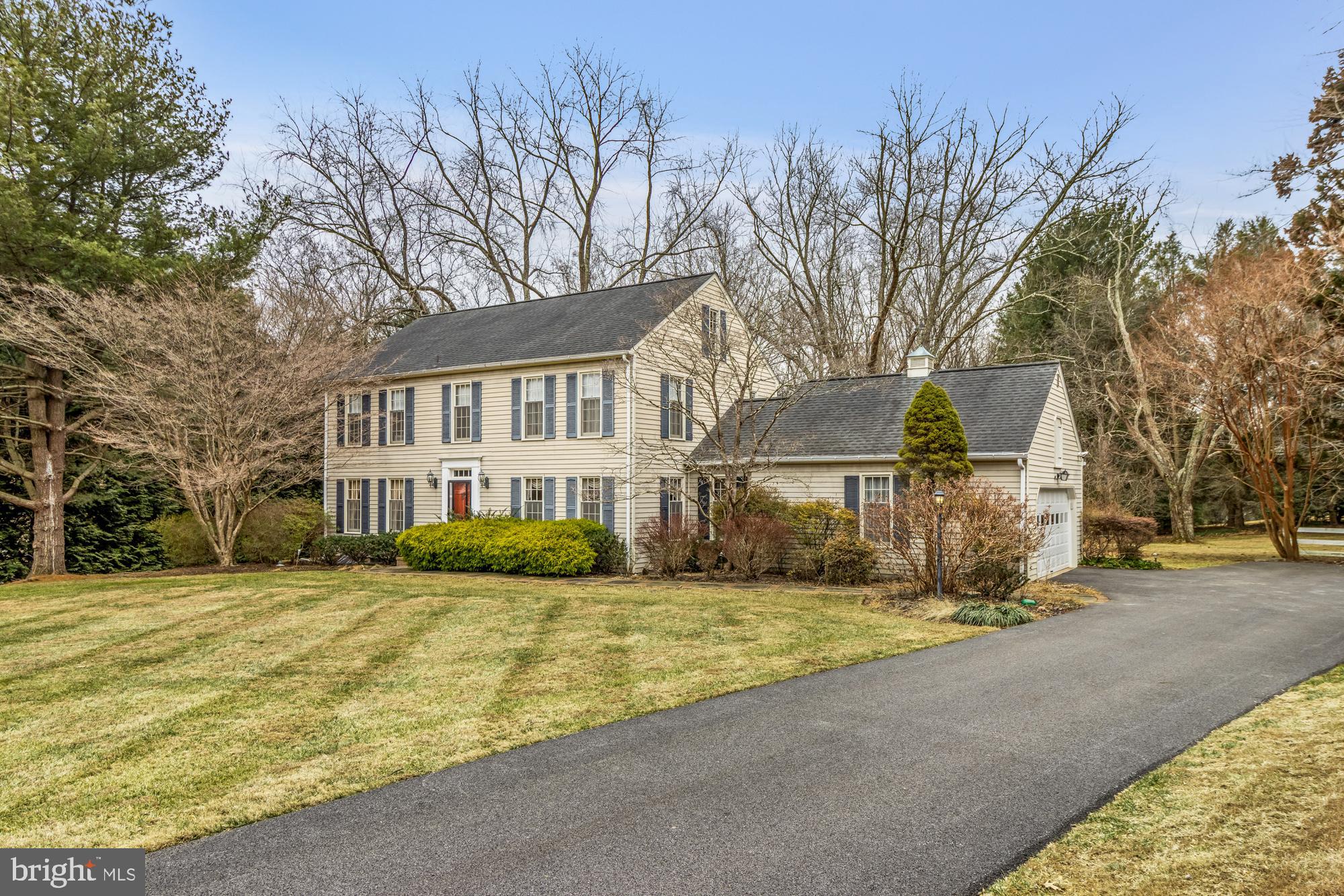 RAVENHURST - Residential