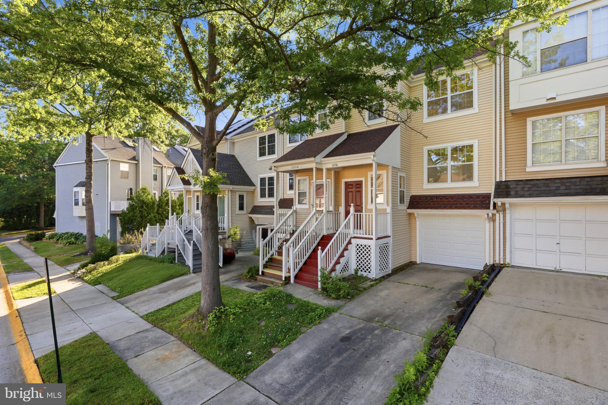 GUNNERS LAKE VILLAGE - Residential