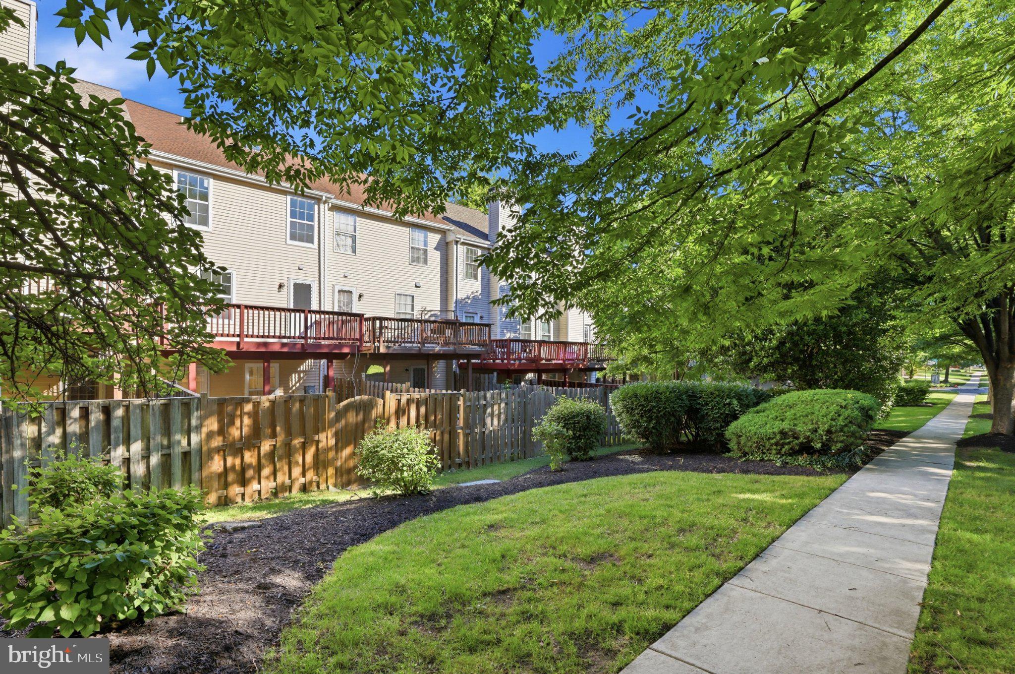 GUNNERS LAKE VILLAGE - Residential
