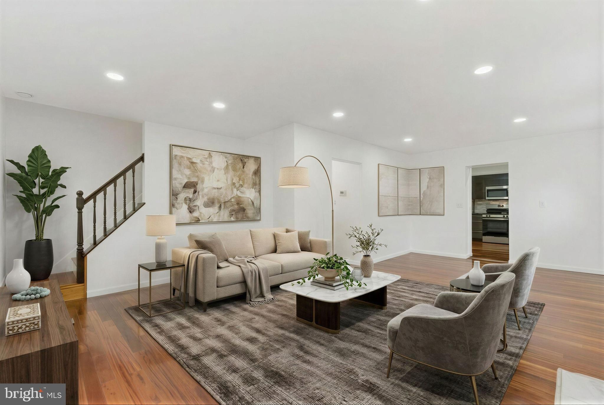 CHESTNUT RIDGE MANOR - Residential
