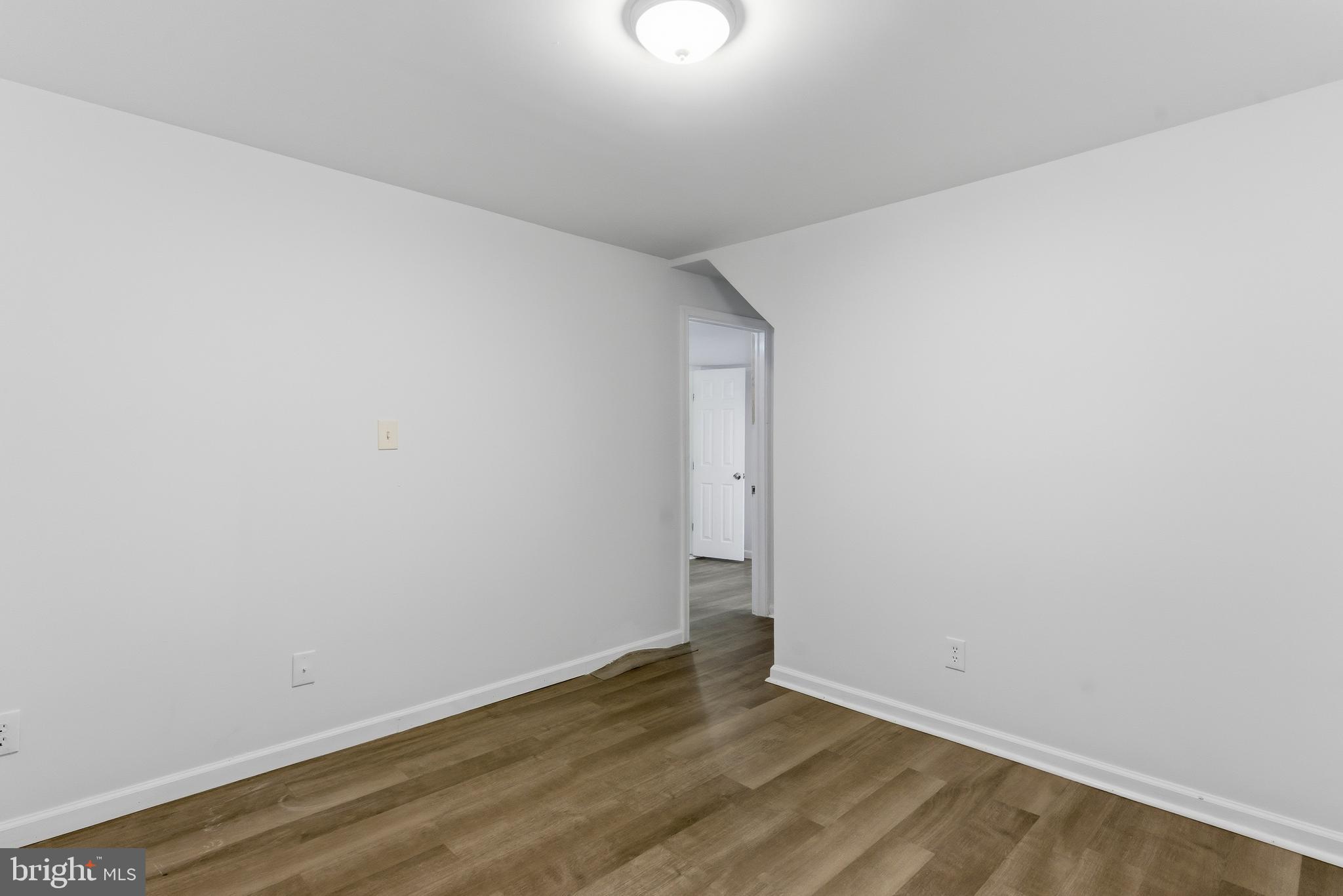 CHESTNUT RIDGE MANOR - Residential