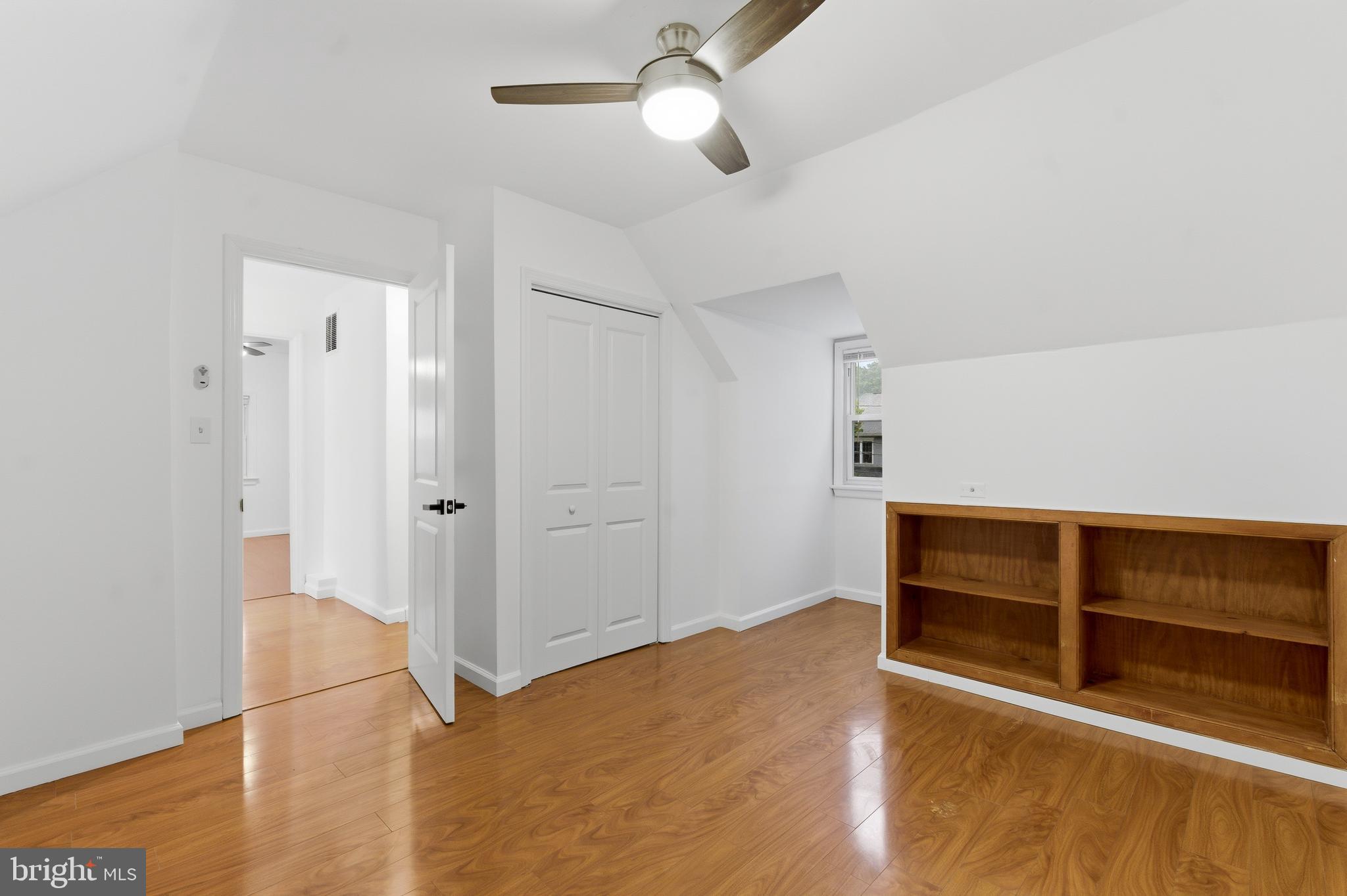 CHESTNUT RIDGE MANOR - Residential