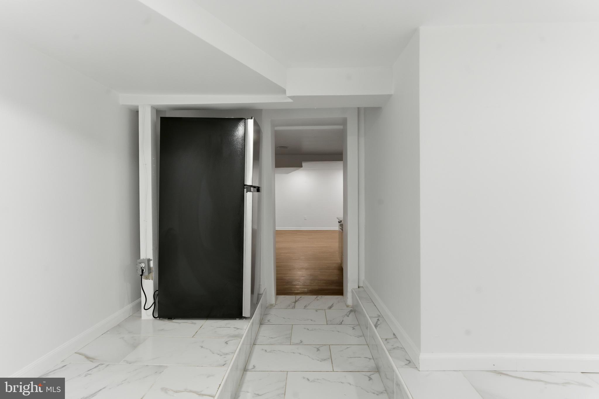 CHESTNUT RIDGE MANOR - Residential