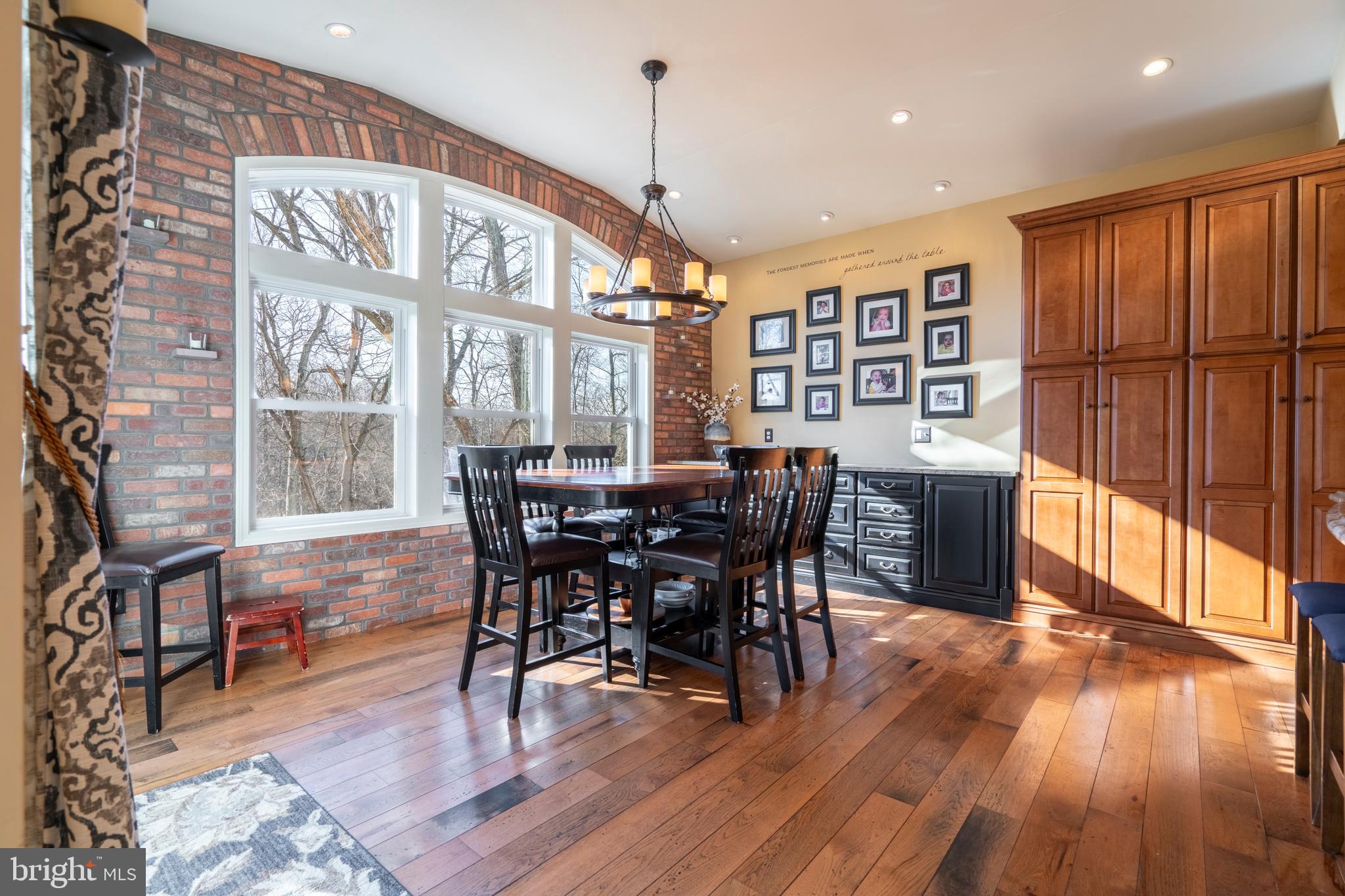 CEDAR HILL - Residential