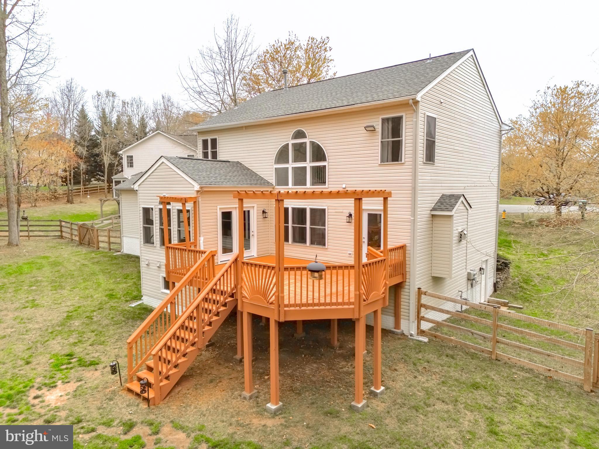 BROOKSTONE - Residential