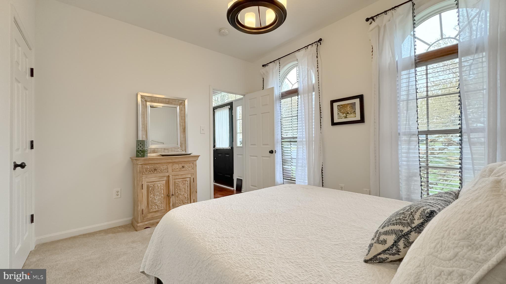 BROOKSTONE - Residential