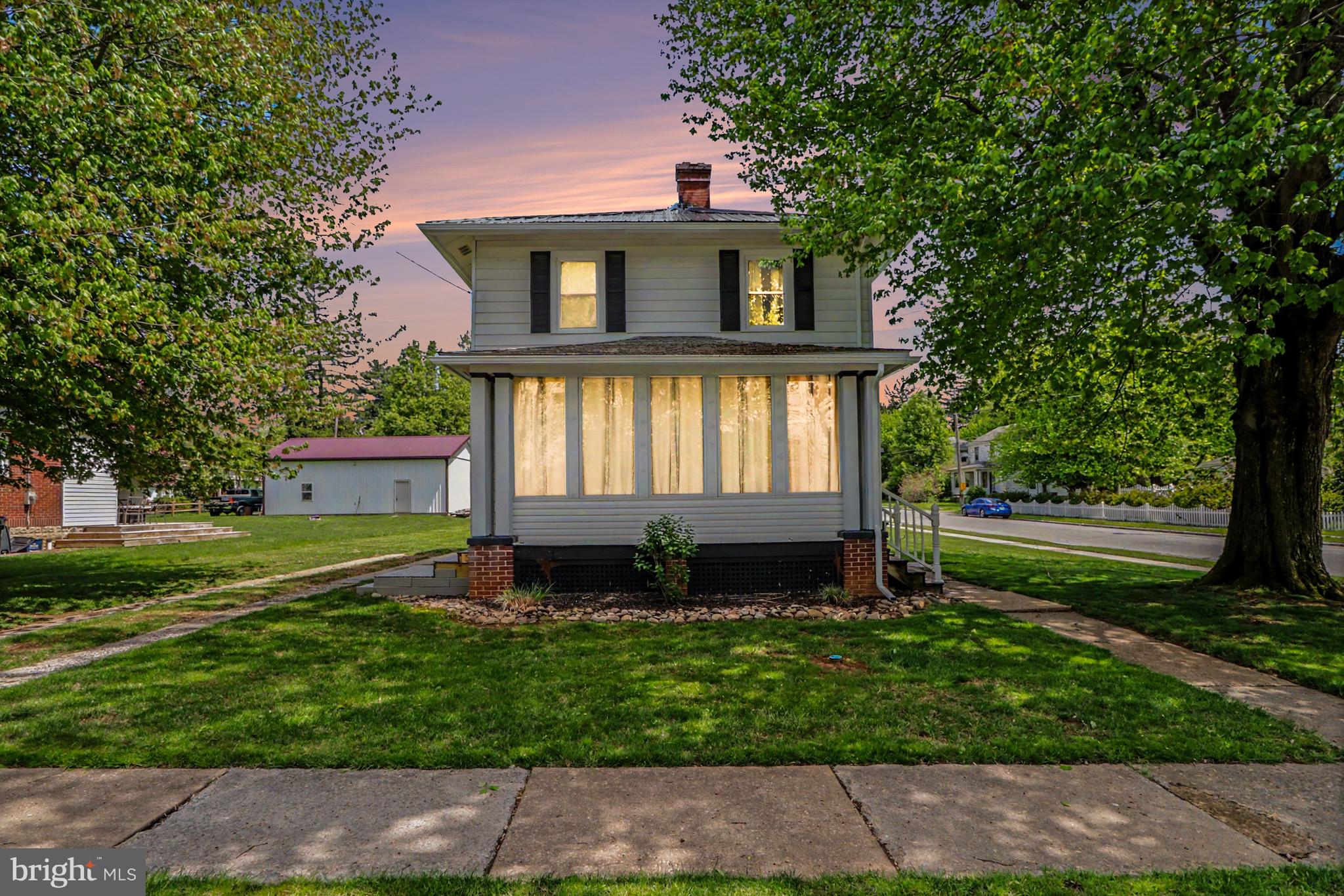 OFFER RECEIVED!! We received our first offer, and seller would like to set a deadline for Thursday at 9pm. We will review all offers shortly after.
Welcome to 2536 Cornwall Road, a charming detached home situated on a desirable corner lot in a sought-after school district. This well-maintained property offers 3 bedrooms, 2 full bathrooms, and the perfect blend of a comfort, functionality, and convenience.
The home features a spacious driveway with parking for up to 3 vehicles, plus a 1-car garage for additional space for storage and convenience. Inside, you'll find a partially finished basement that provides extra living space; ideal for a home gym, family room, playroom or home office.

Recent updates include a durable metal roof installed in May of 2023, offering peace of mind for years to come.
Conveniently located near schools, shopping, dining, and major routes, this home is ready for its next owner. Schedule your private showing today!!