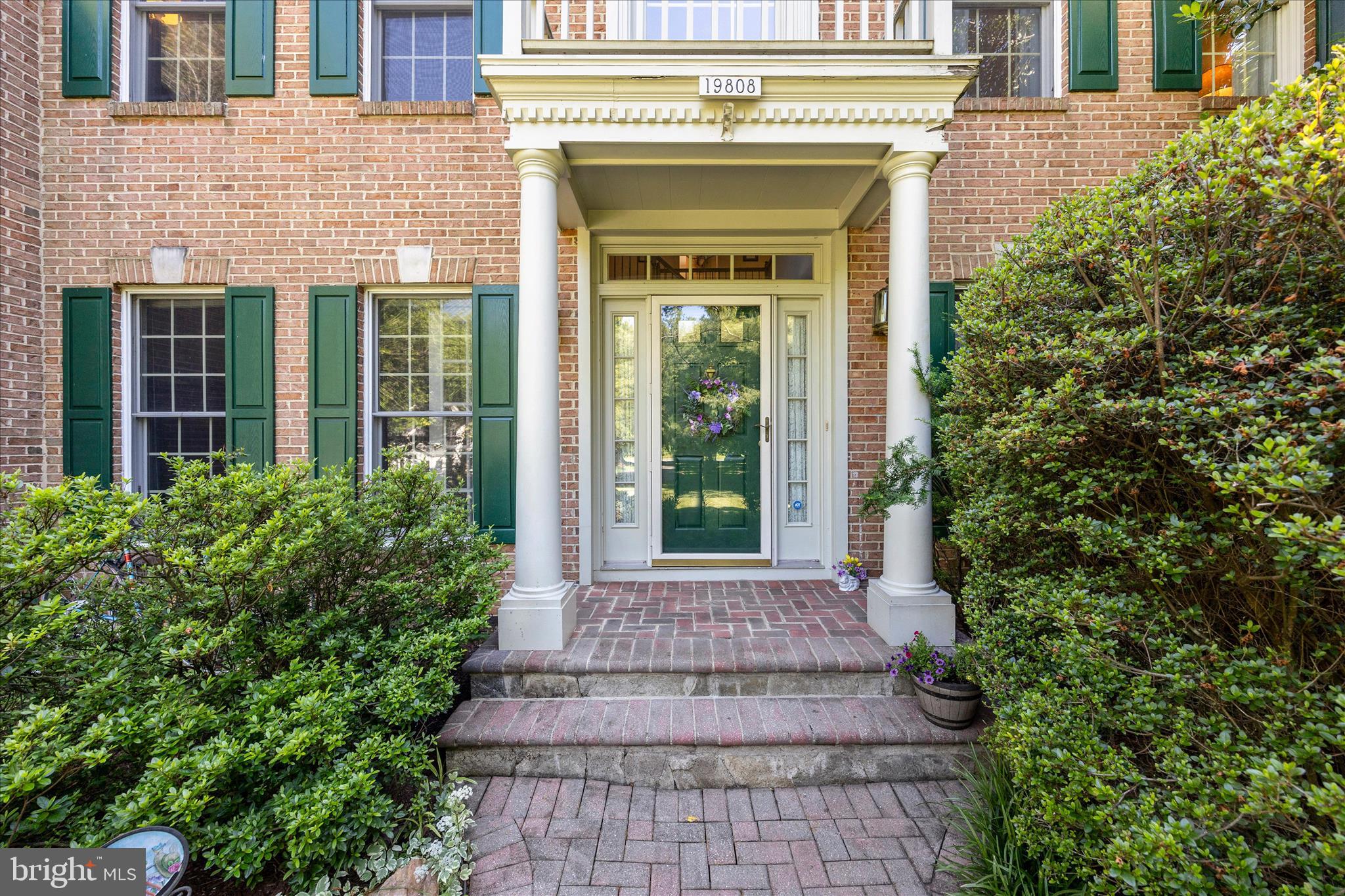 BROOKEFIELD - Residential