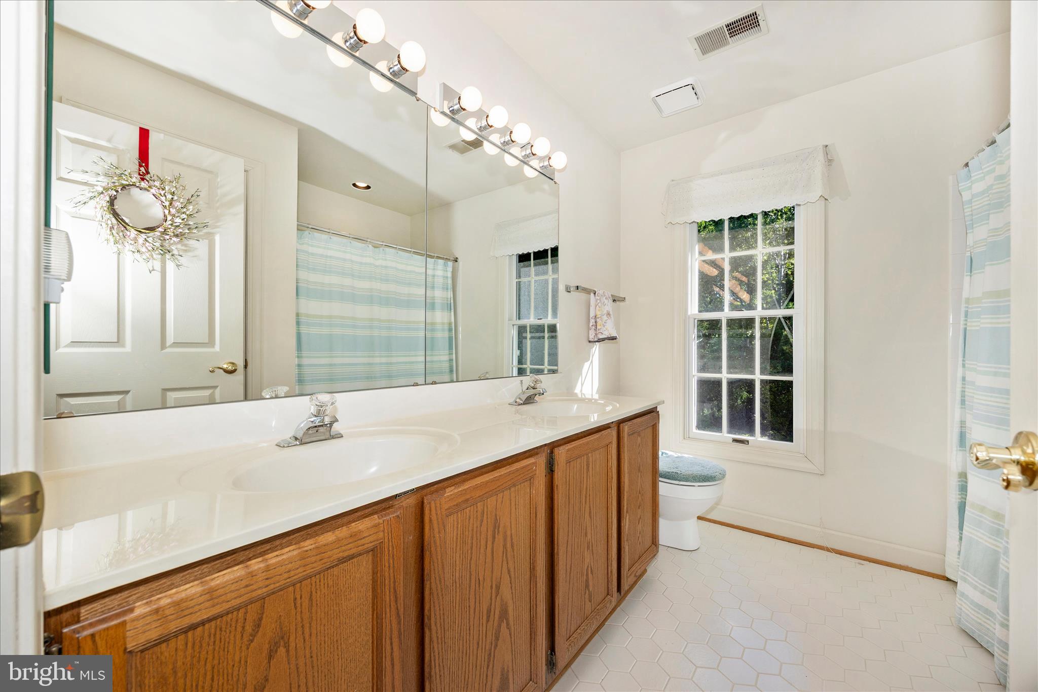 BROOKEFIELD - Residential