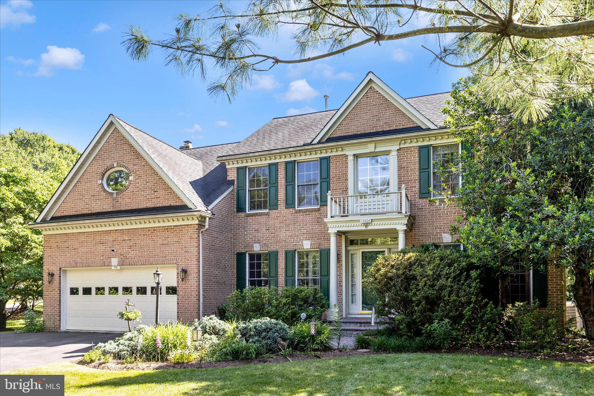 BROOKEFIELD - Residential