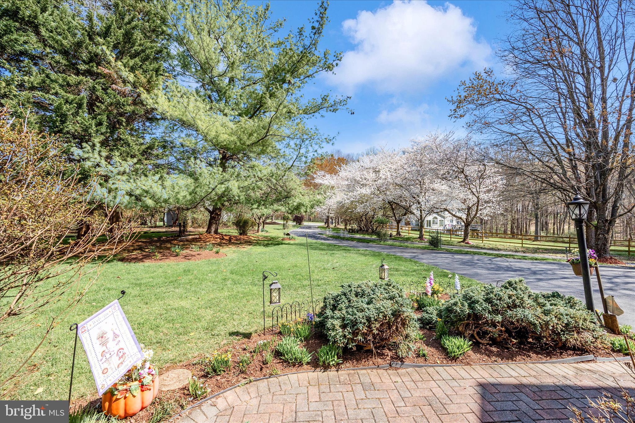 BROOKEFIELD - Residential