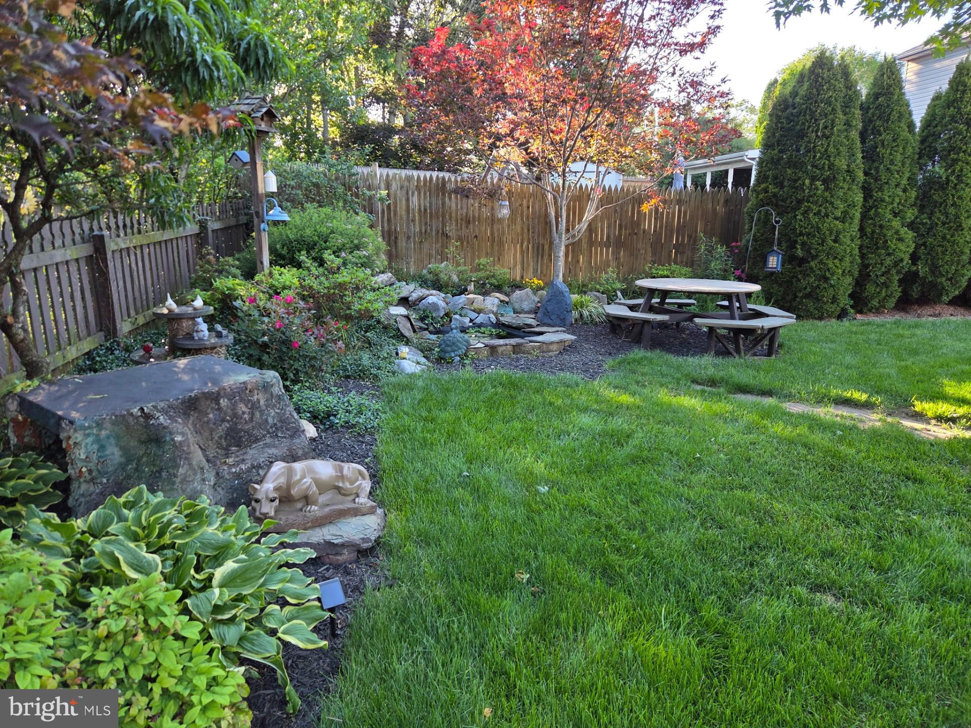 CROSS CREEK - Residential
