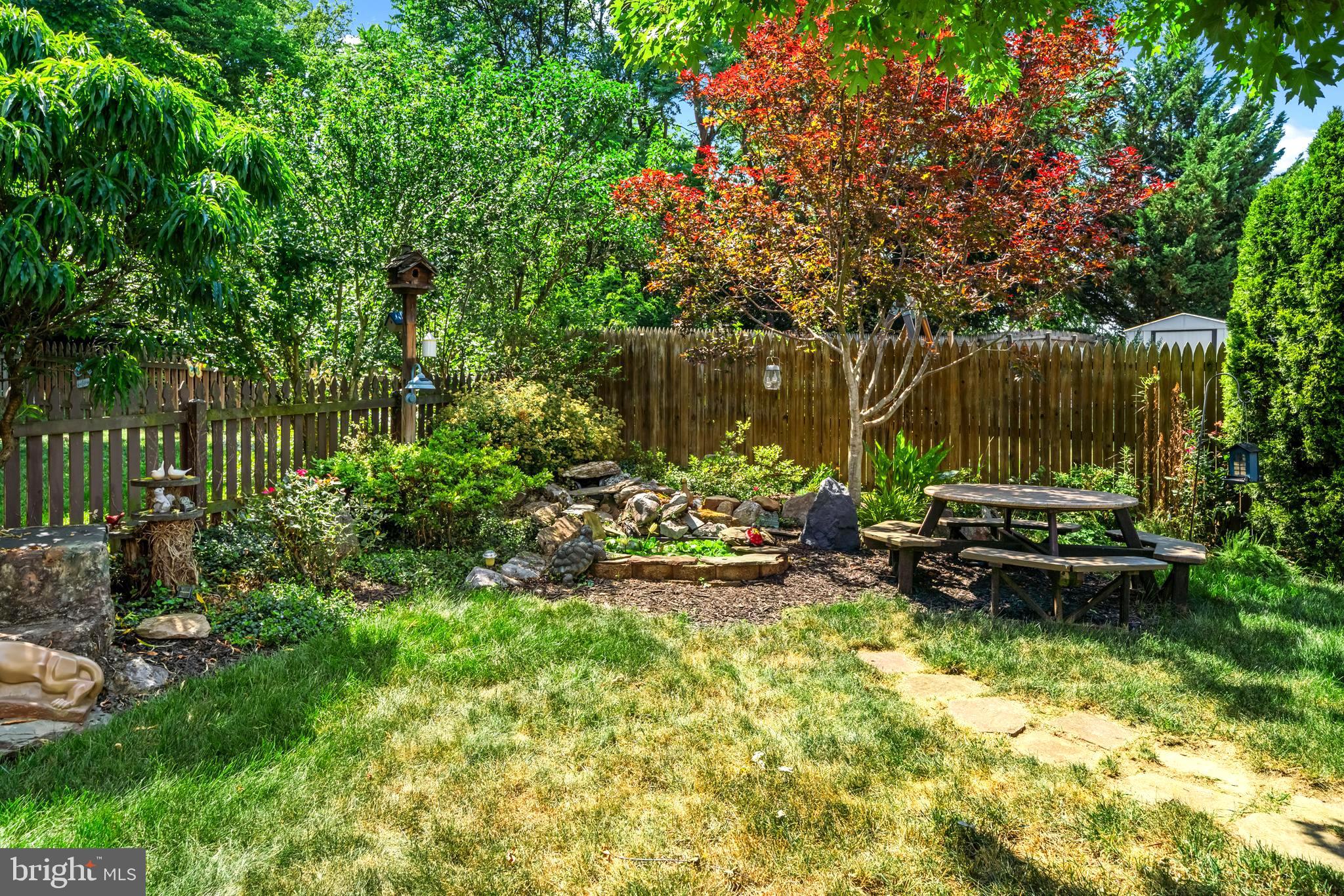 CROSS CREEK - Residential