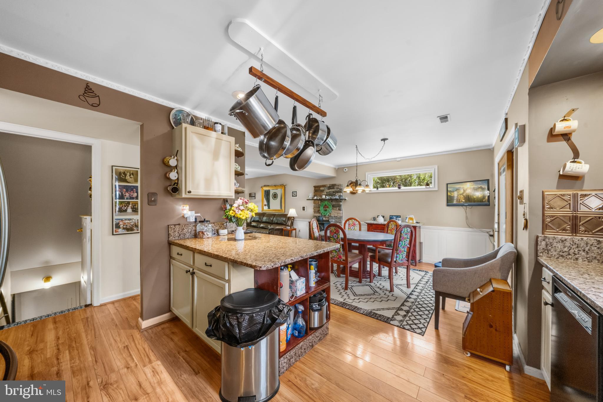 CROSS CREEK - Residential