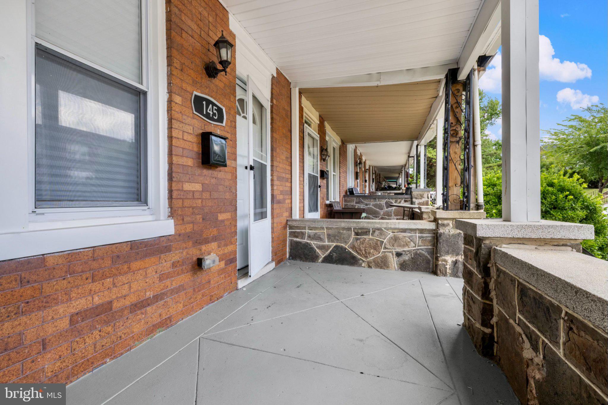 SAINT JOSEPHS - Residential