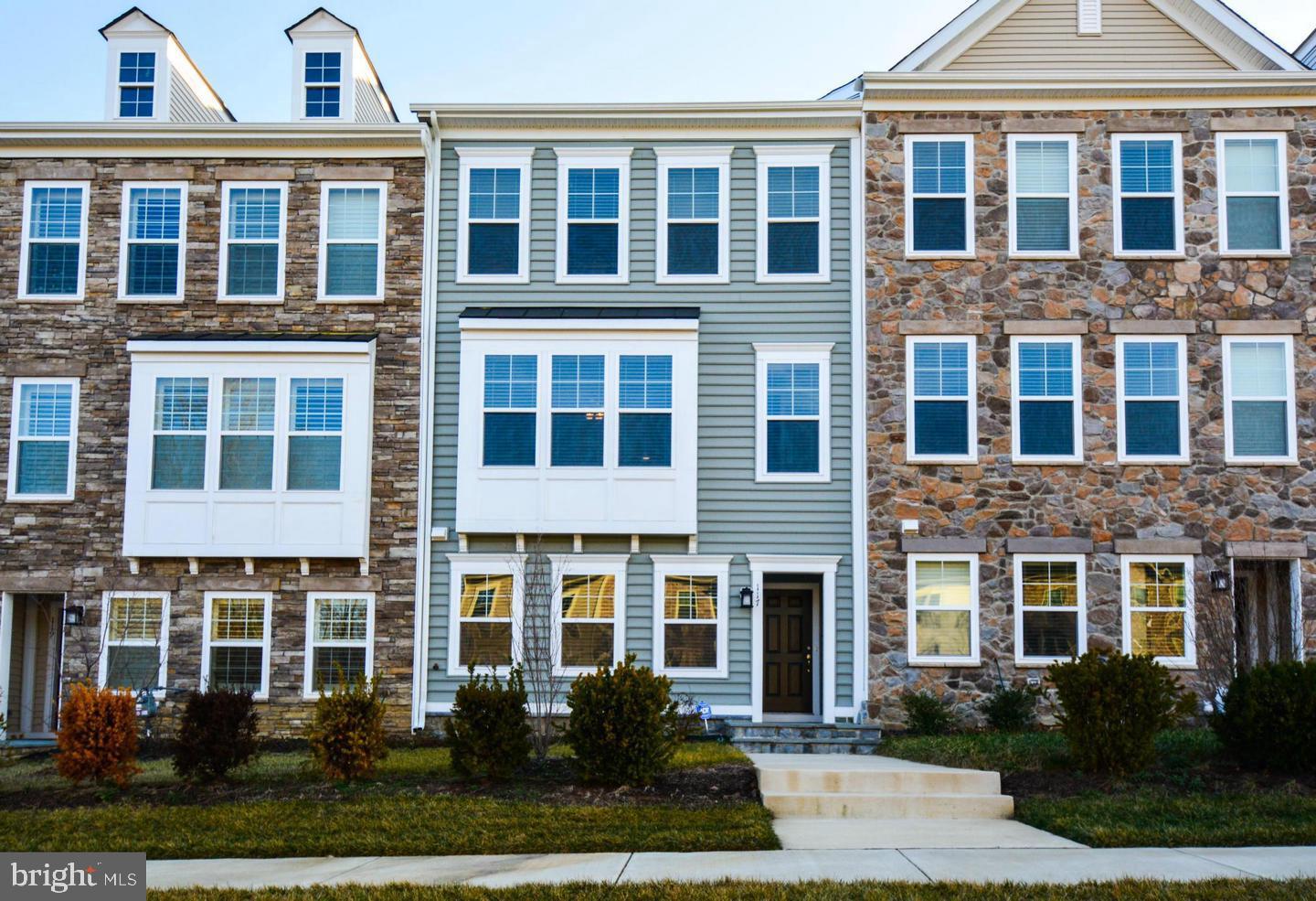 Stunning 3BR, 2 Full & 2 Half Bath home in desirable Embry Mills. Open floor plan. Gourmet kitchen w/ large Island, granite counters, SS appliances & upgraded maple cabinets. Hardwood floors on the main. Private master suite with luxury bath. Steps from pool, parks, Cafe, and all Embrey Mill has to offer. Ready to move in and call home. Must see!