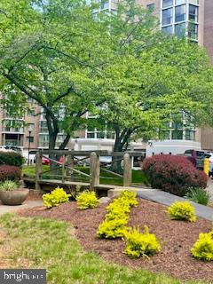 GREENS AT LEISURE WORLD - Residential